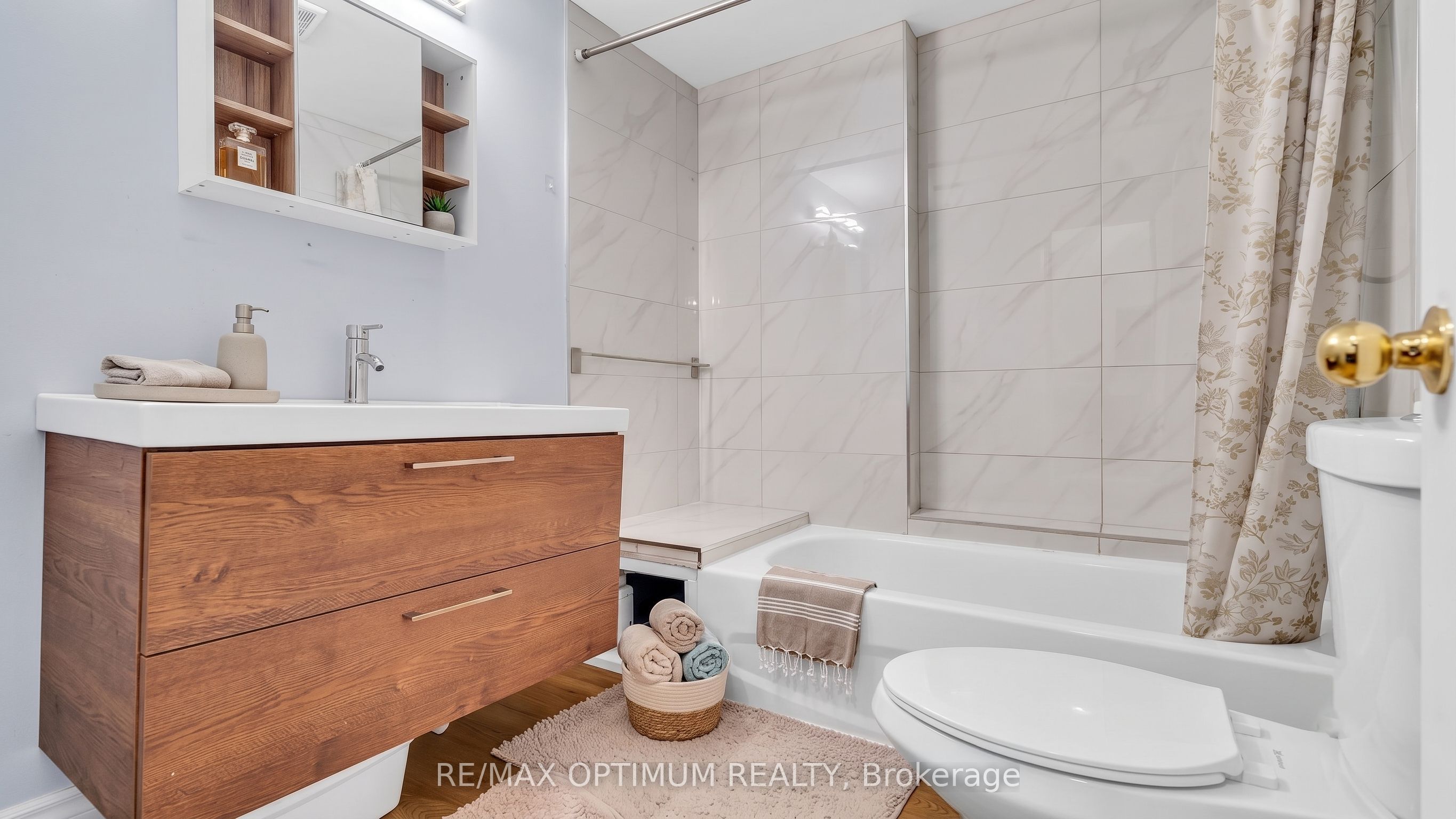 644 Roselaire Trail Property Photo 41