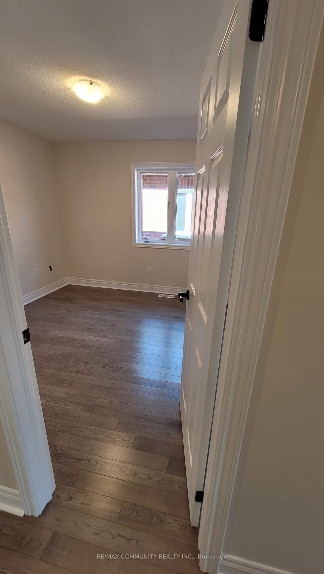 18 Walworth Street Property Photo 5