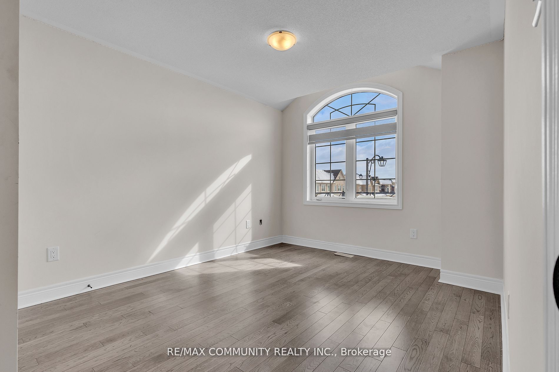 18 Walworth Street Property Photo 21