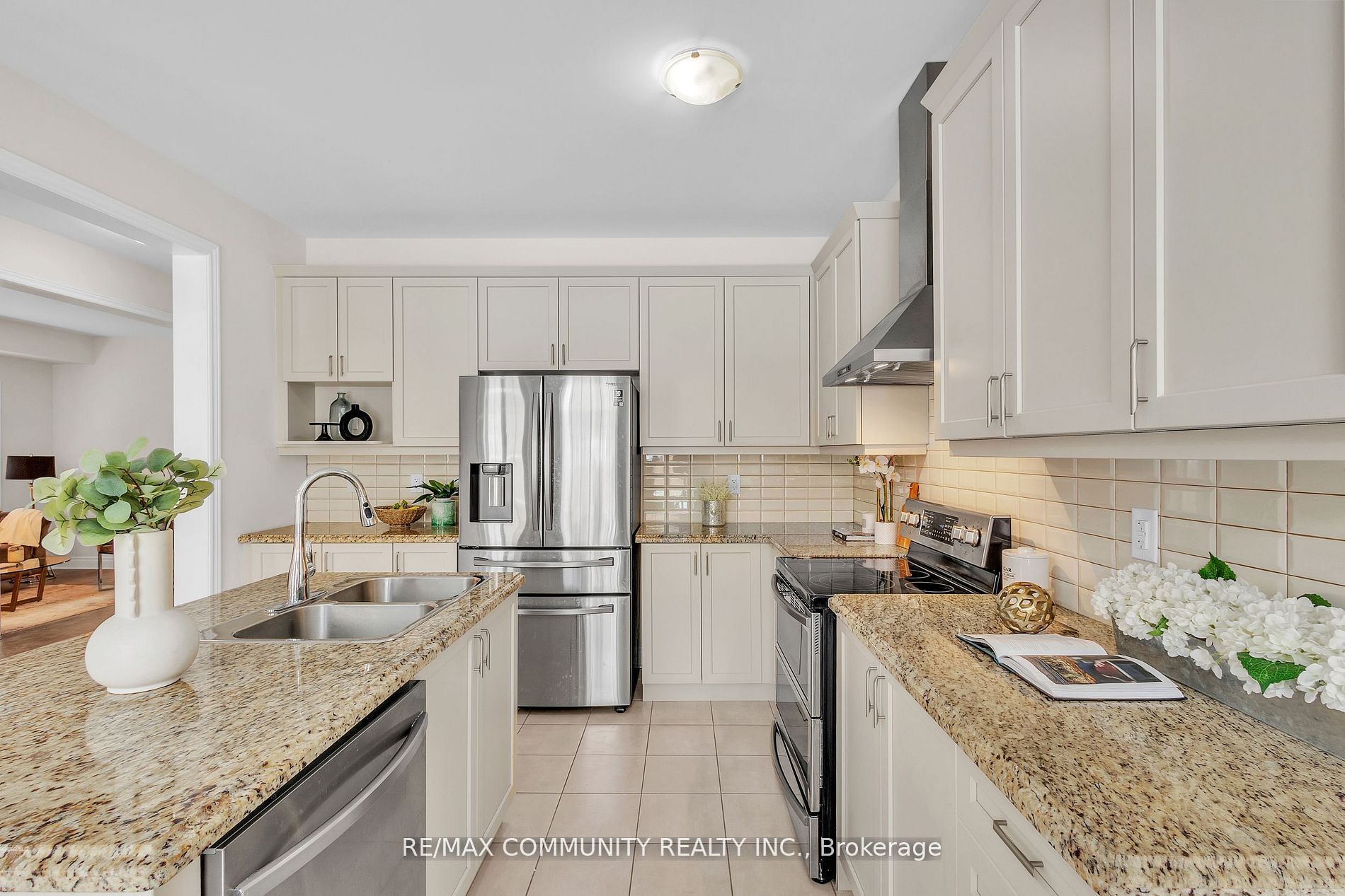 18 Walworth Street Property Photo 26