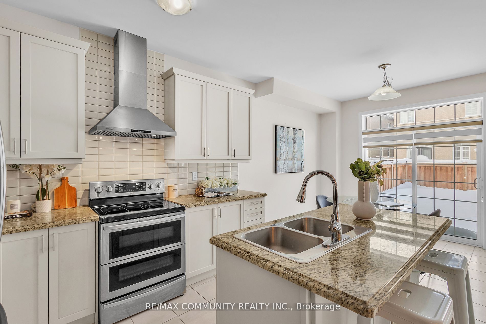 18 Walworth Street Property Photo 37