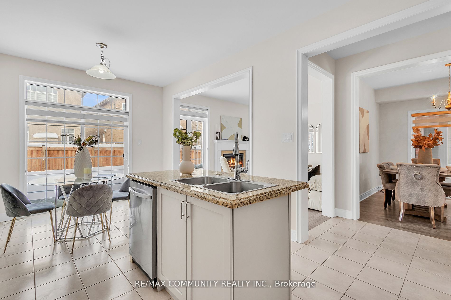 18 Walworth Street Property Photo 41