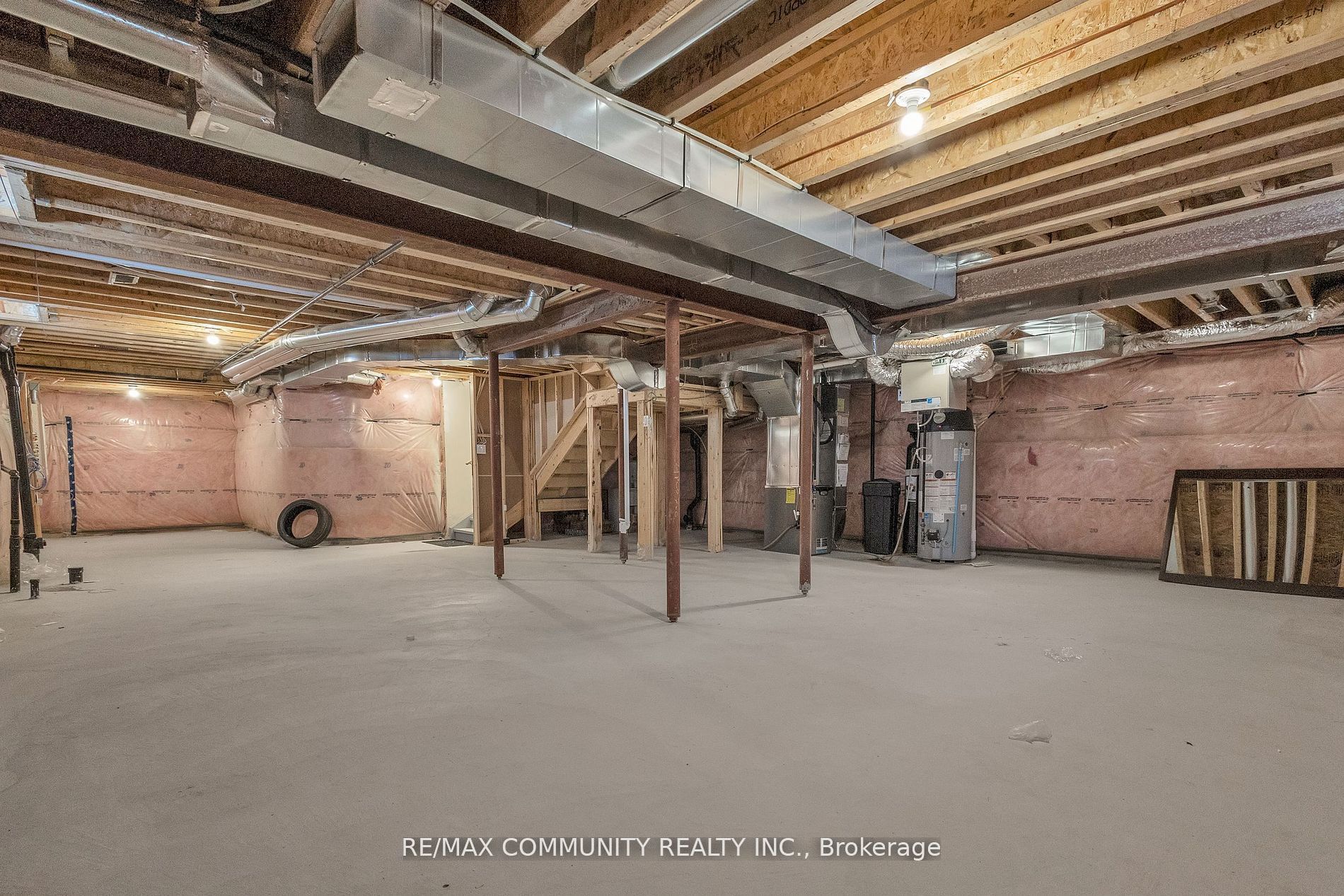 18 Walworth Street Property Photo 46