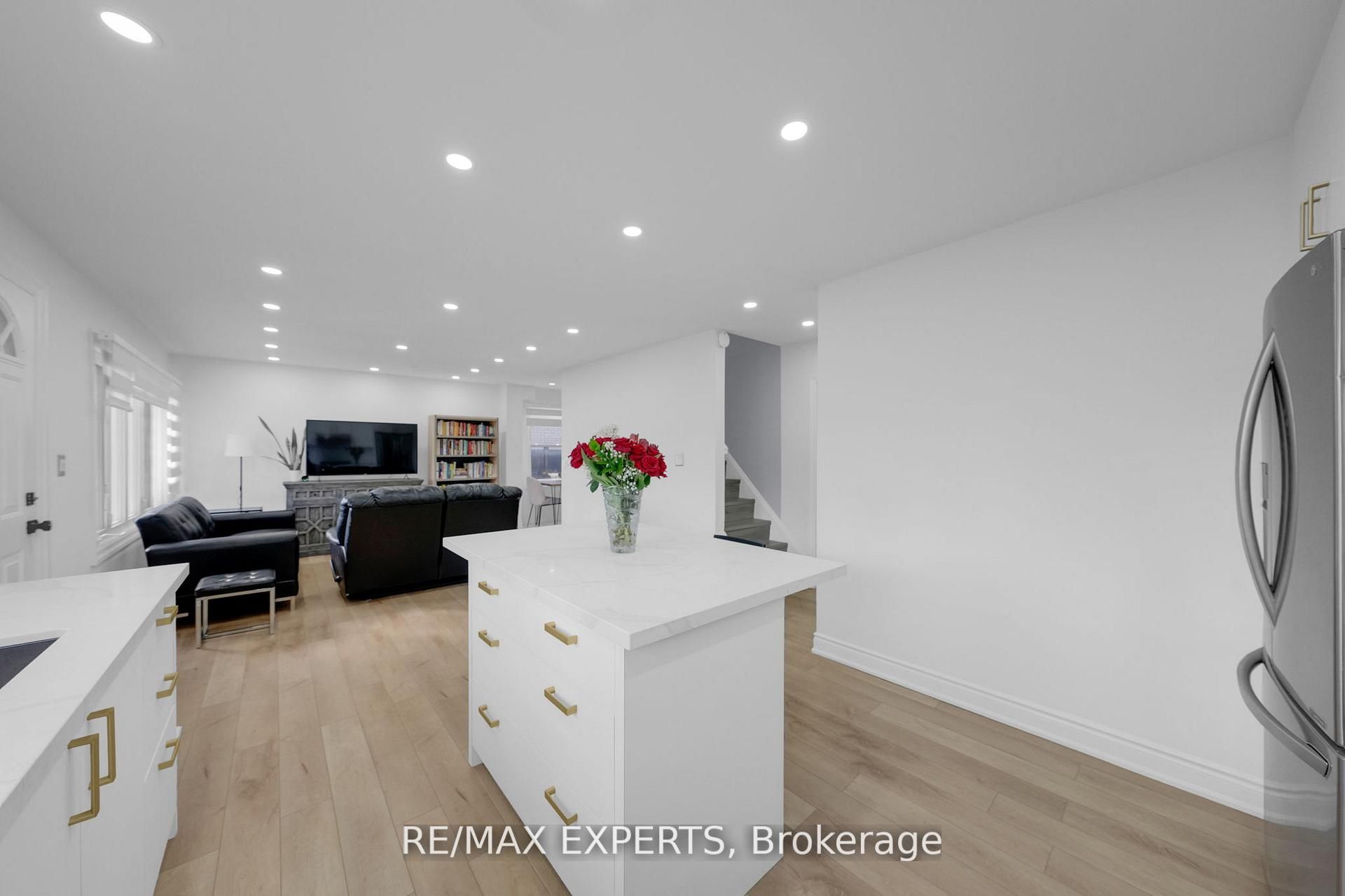 100 Wallasey Avenue Property Photo 12