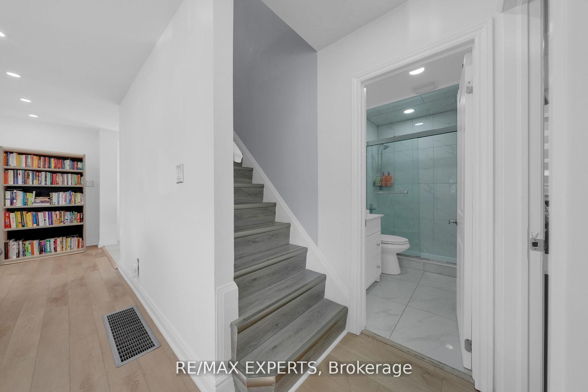 100 Wallasey Avenue Property Photo 26