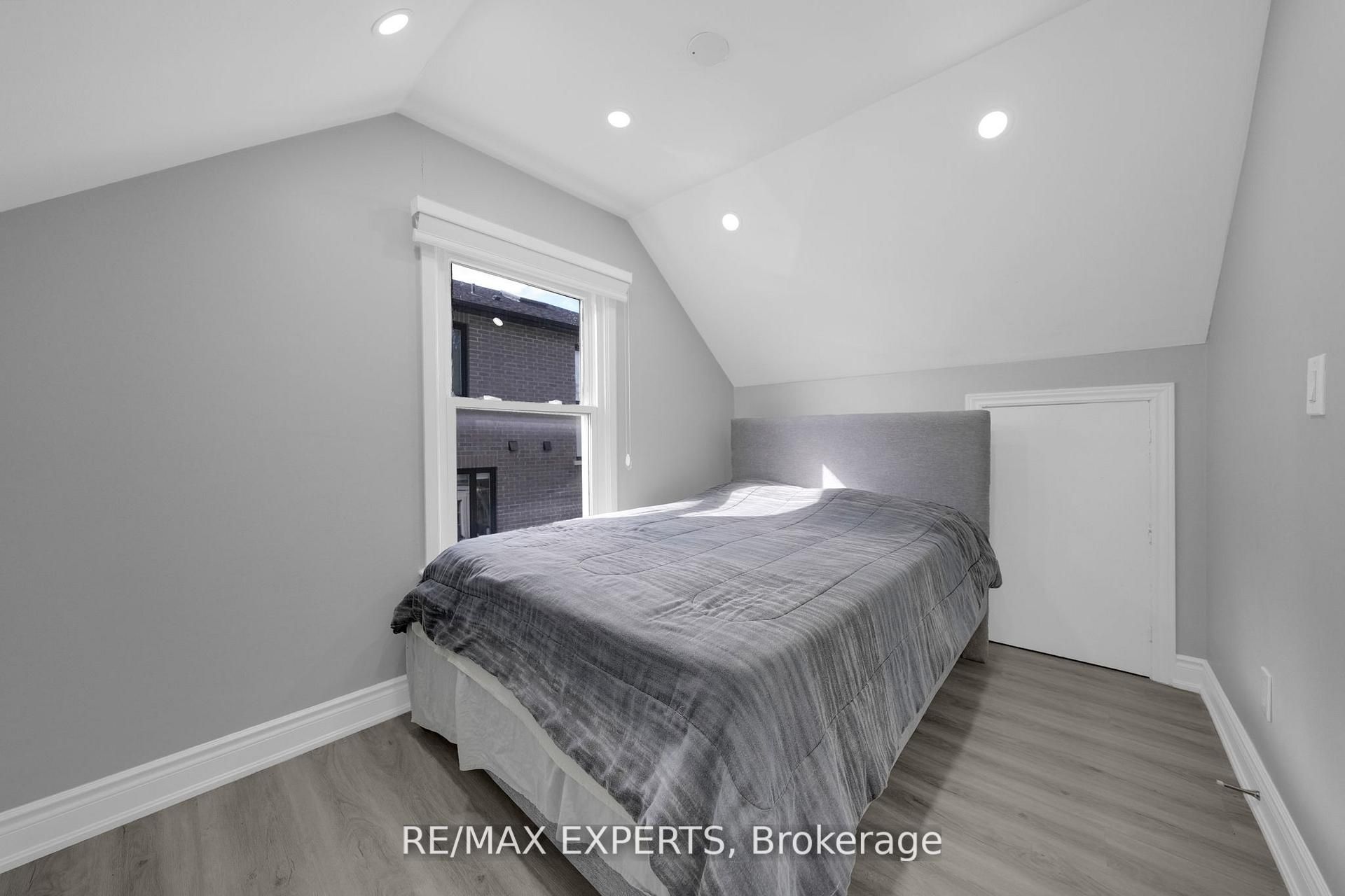 100 Wallasey Avenue Property Photo 28