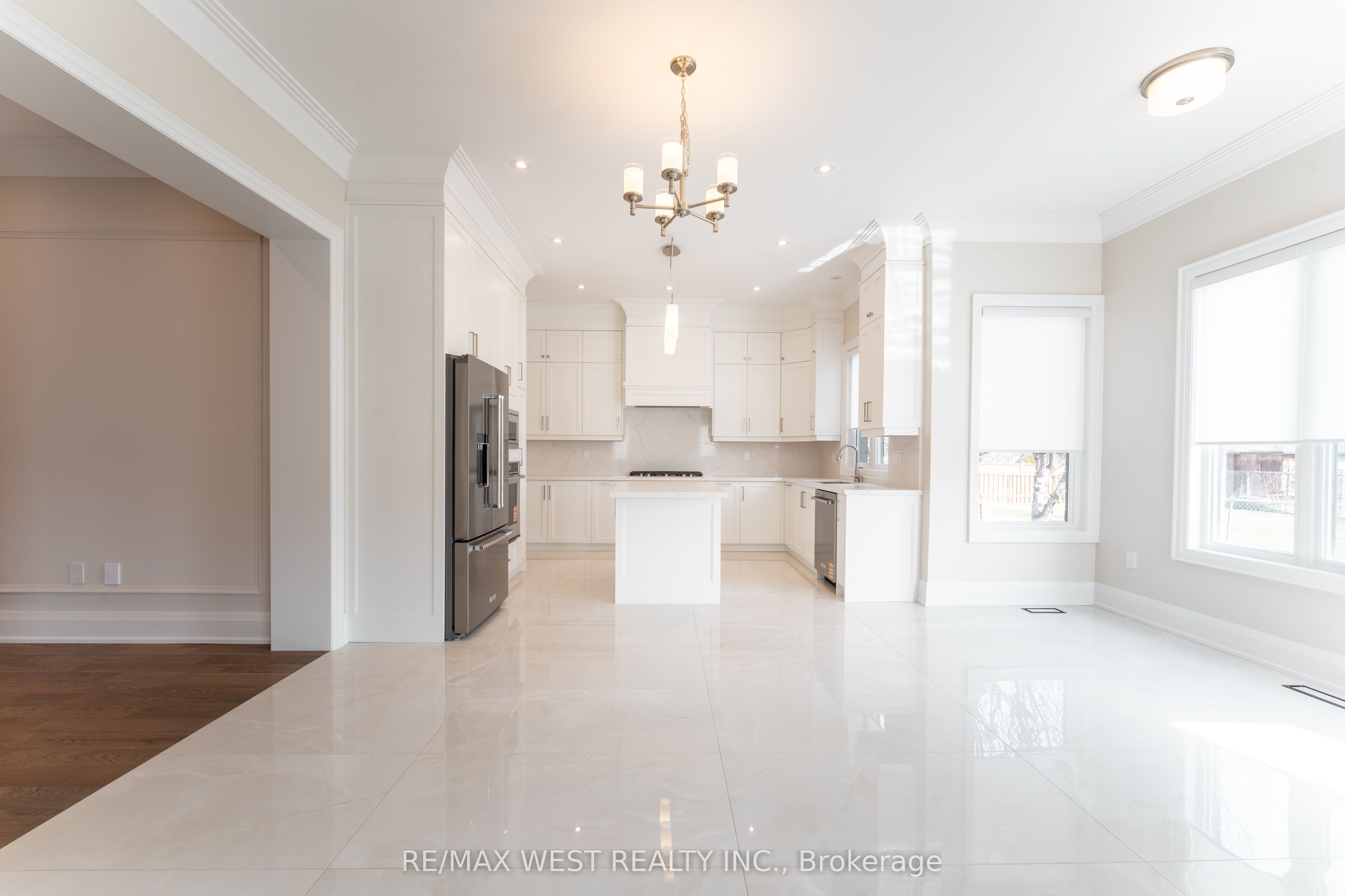 119 Jay Street Property Photo 14