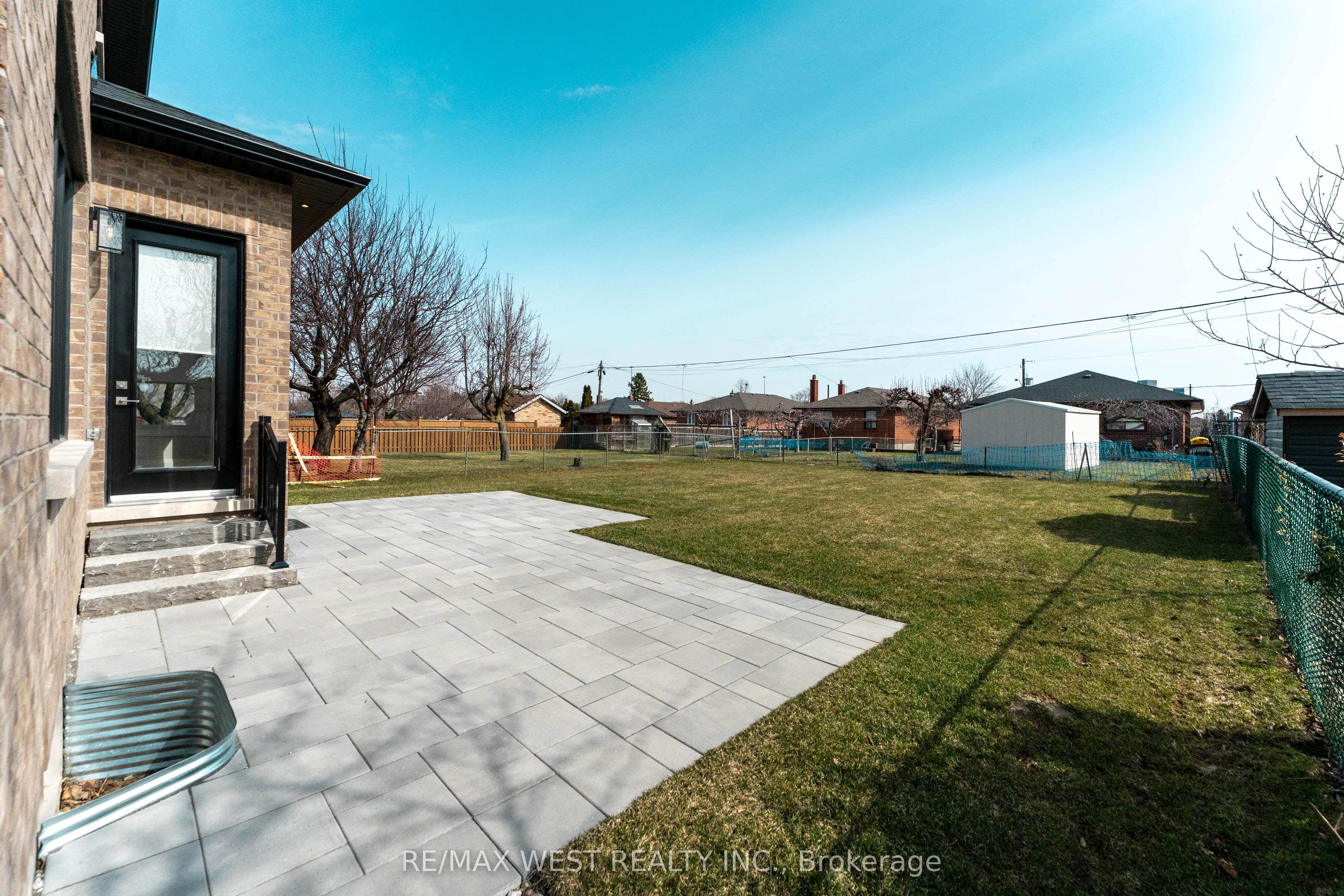 119 Jay Street Property Photo 45