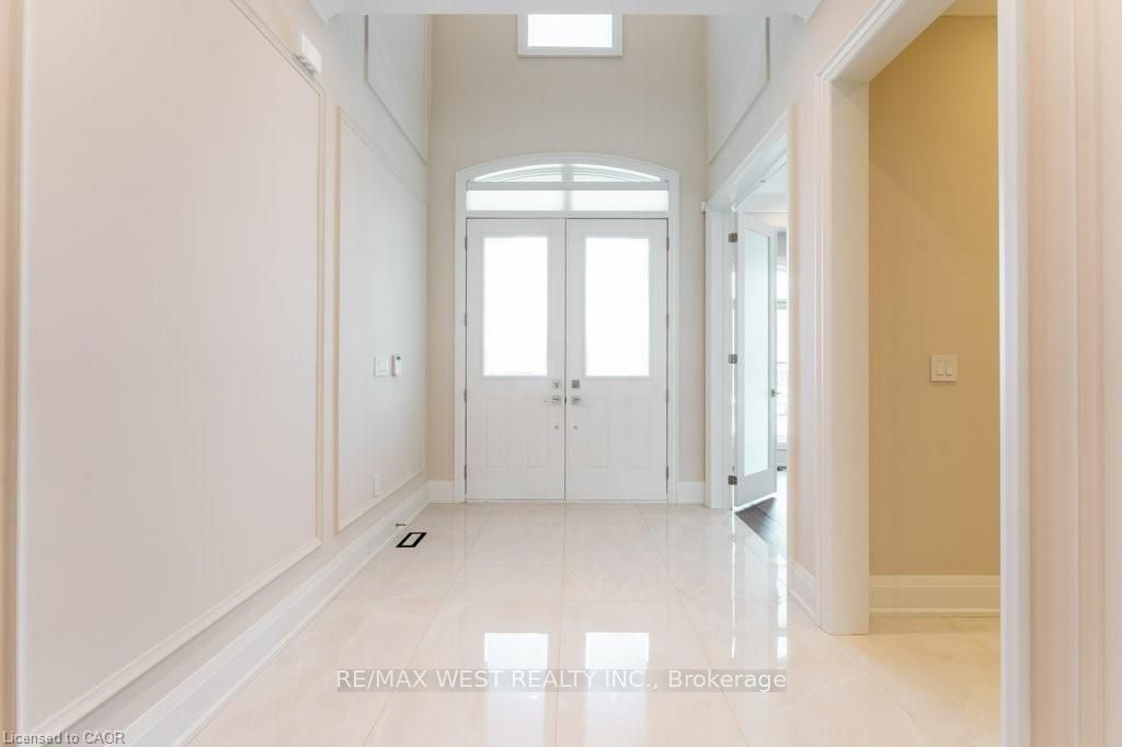 119 Jay Street Property Photo 3