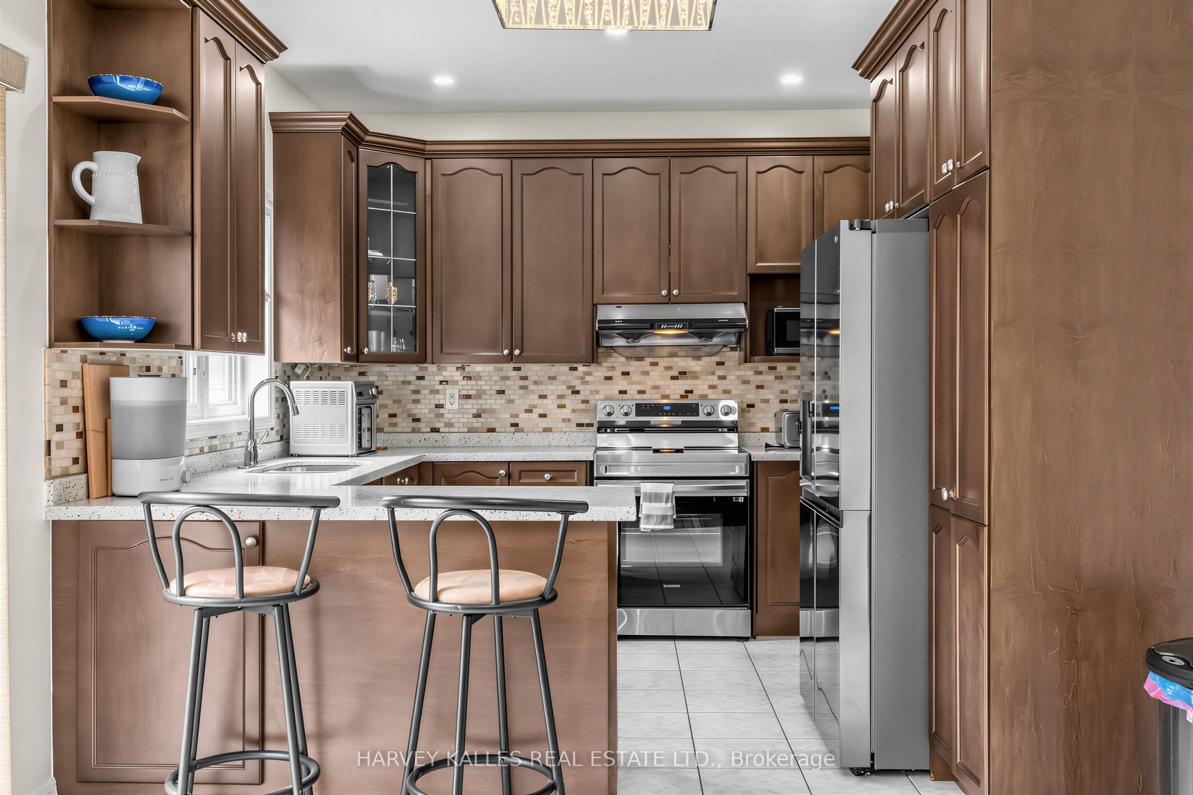 12 Tidewater Road Property Photo 8