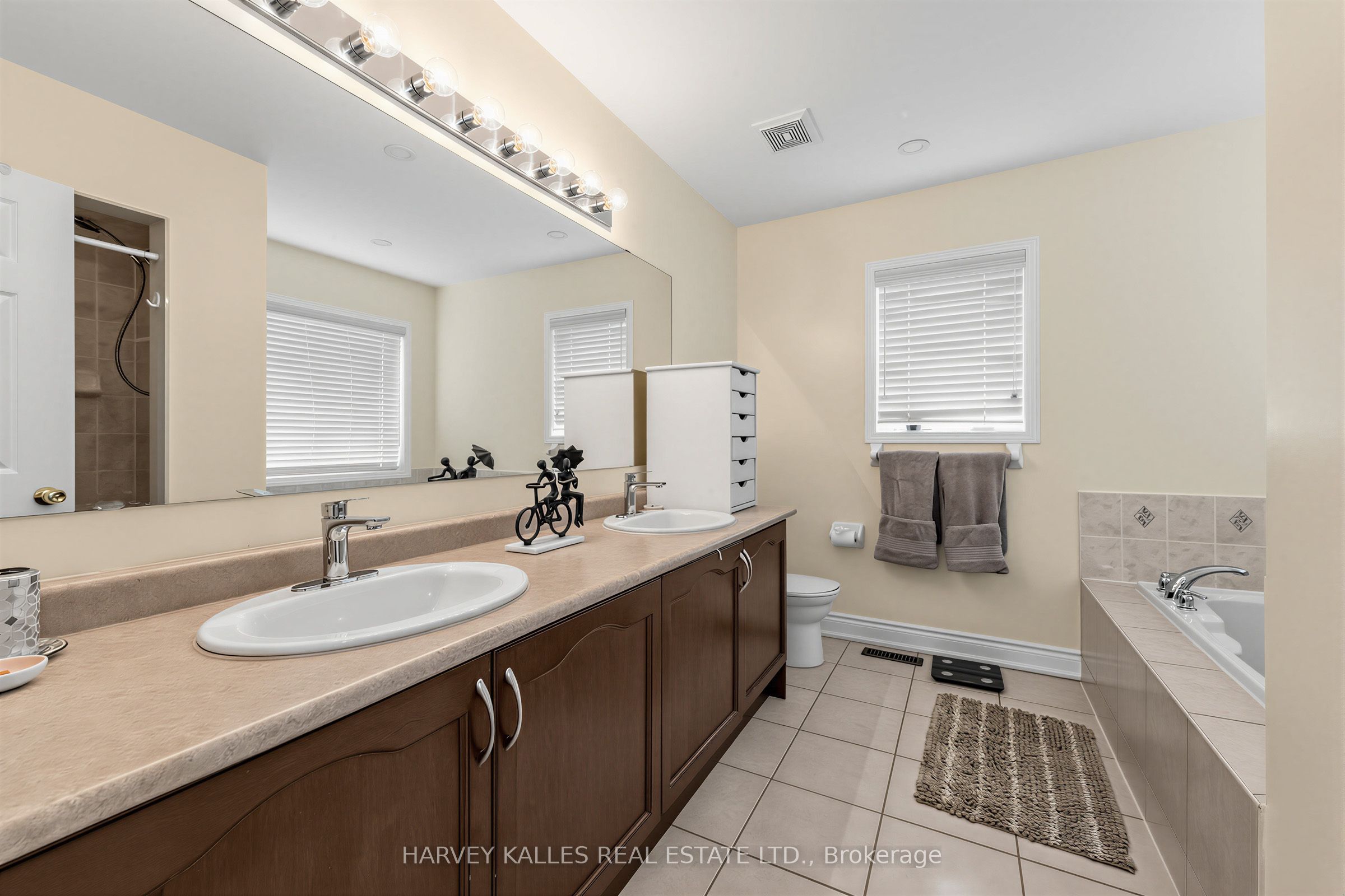 12 Tidewater Road Property Photo 19