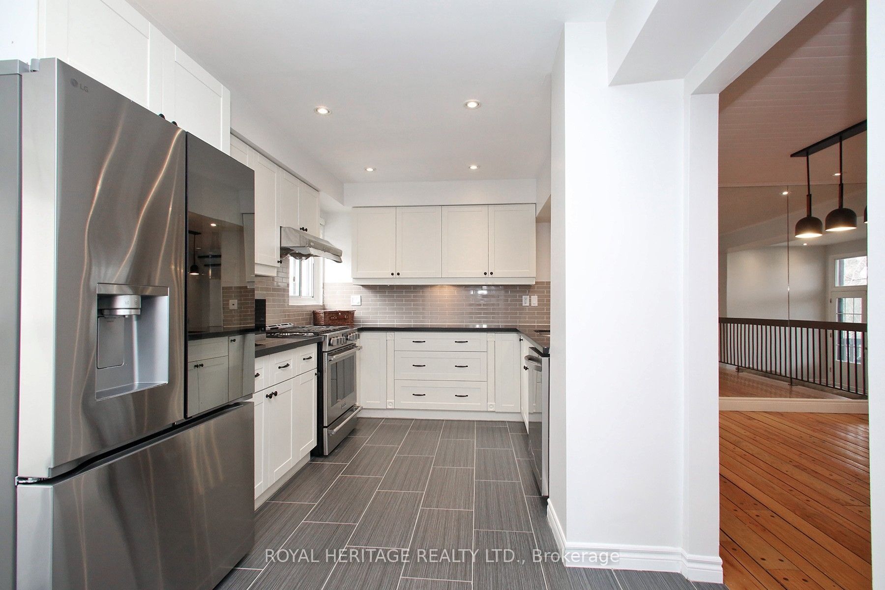 24 Reid Drive 6 Property Photo 9