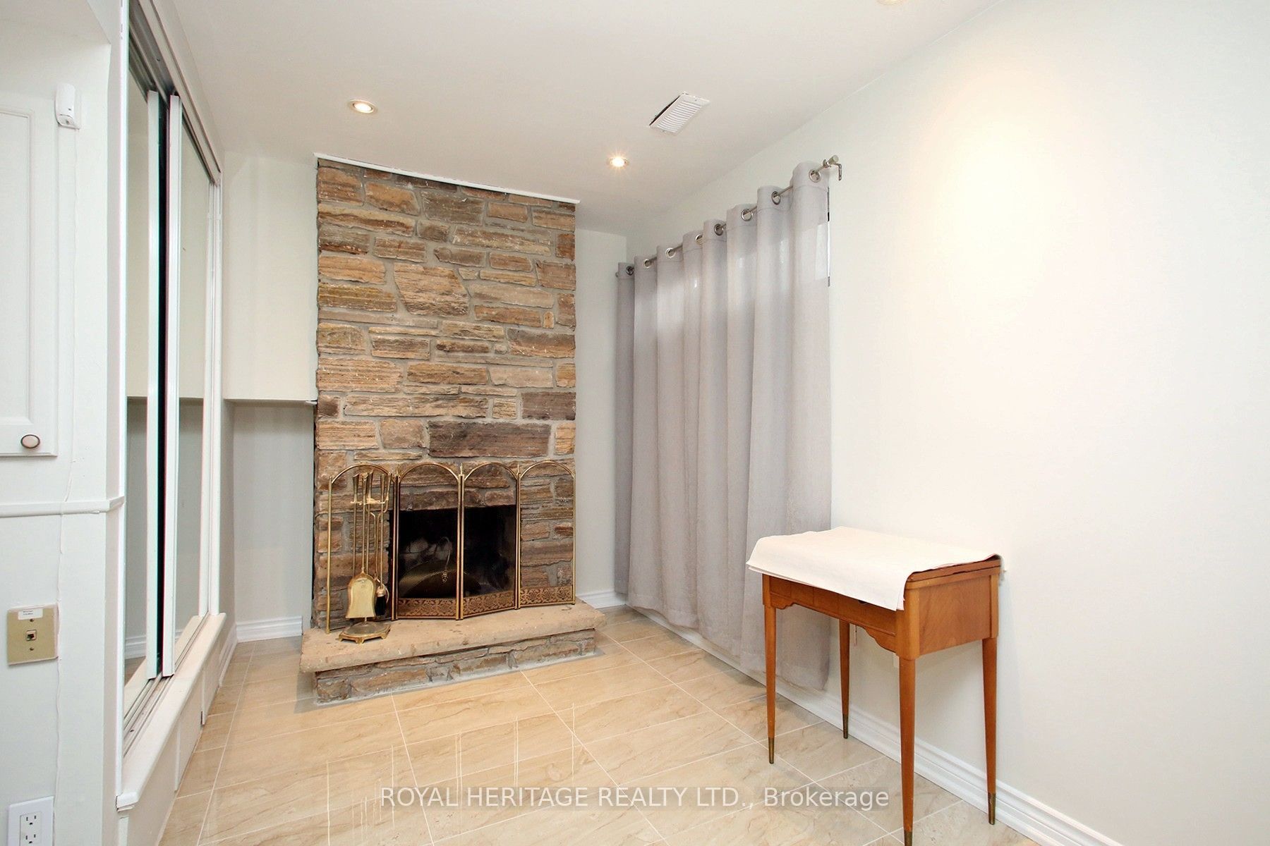 24 Reid Drive 6 Property Photo 37