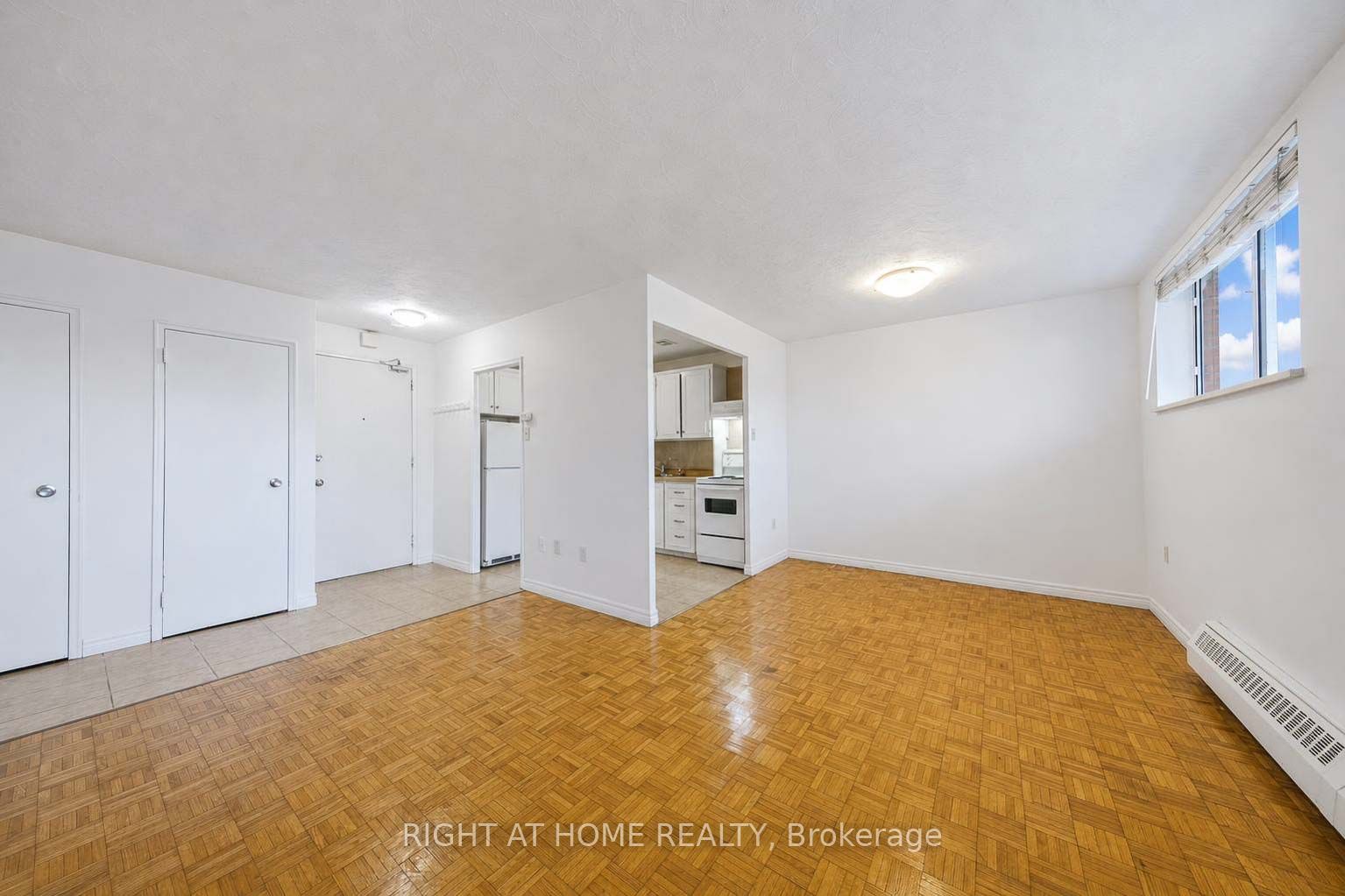 785 Brown's Line 1 Property Photo 8