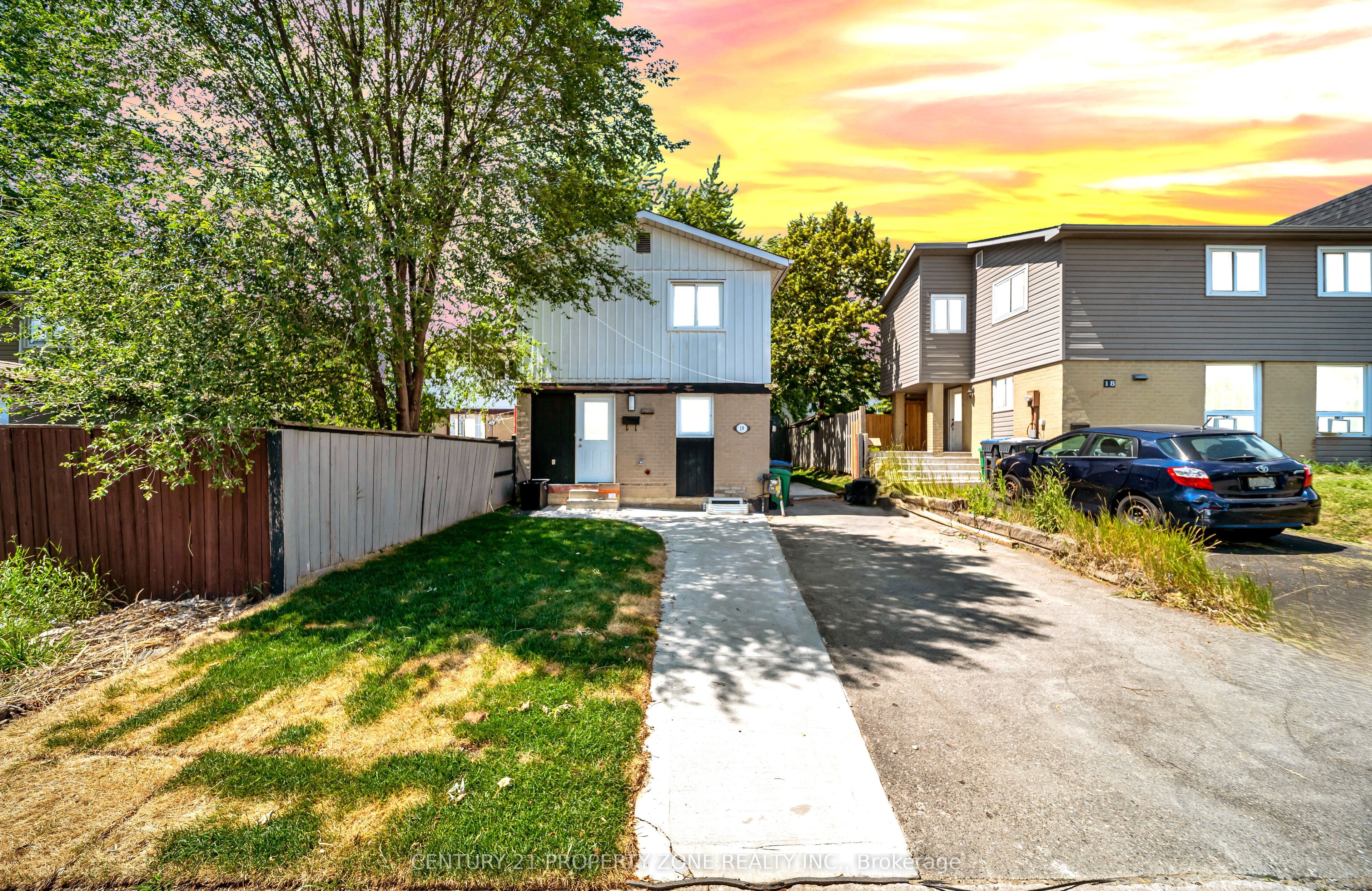 19 Horseshoe Court Property Photo 1
