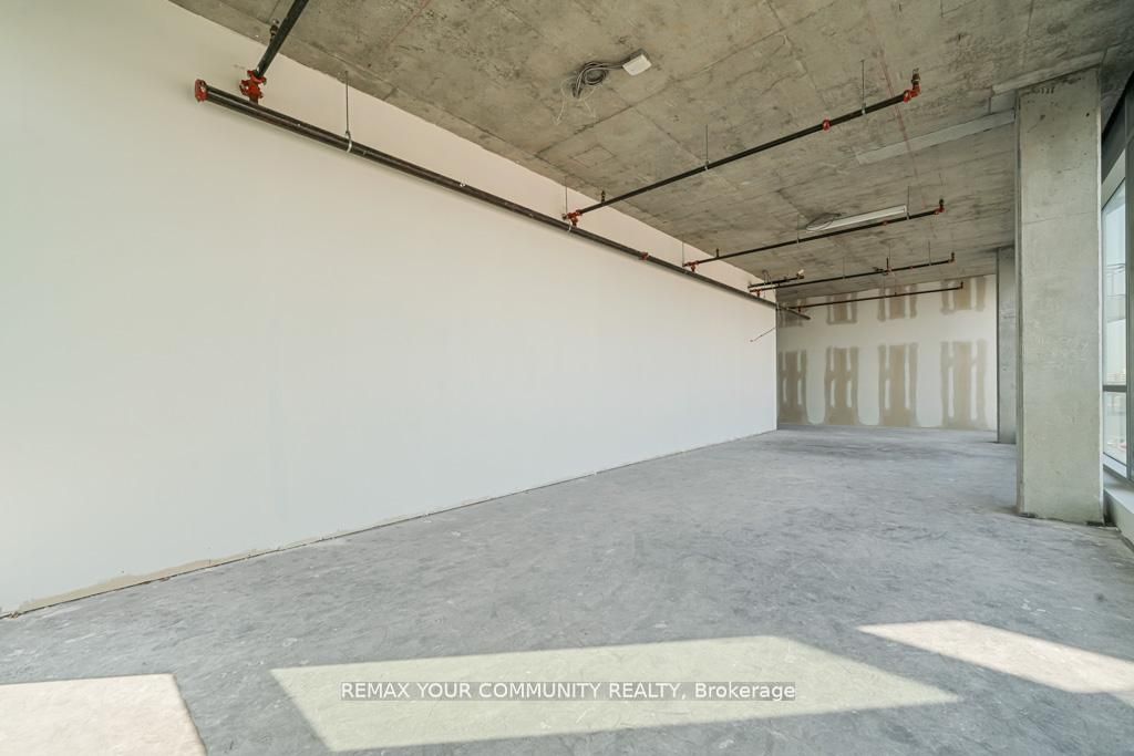 1275 Finch Avenue W 610 Property Photo 12