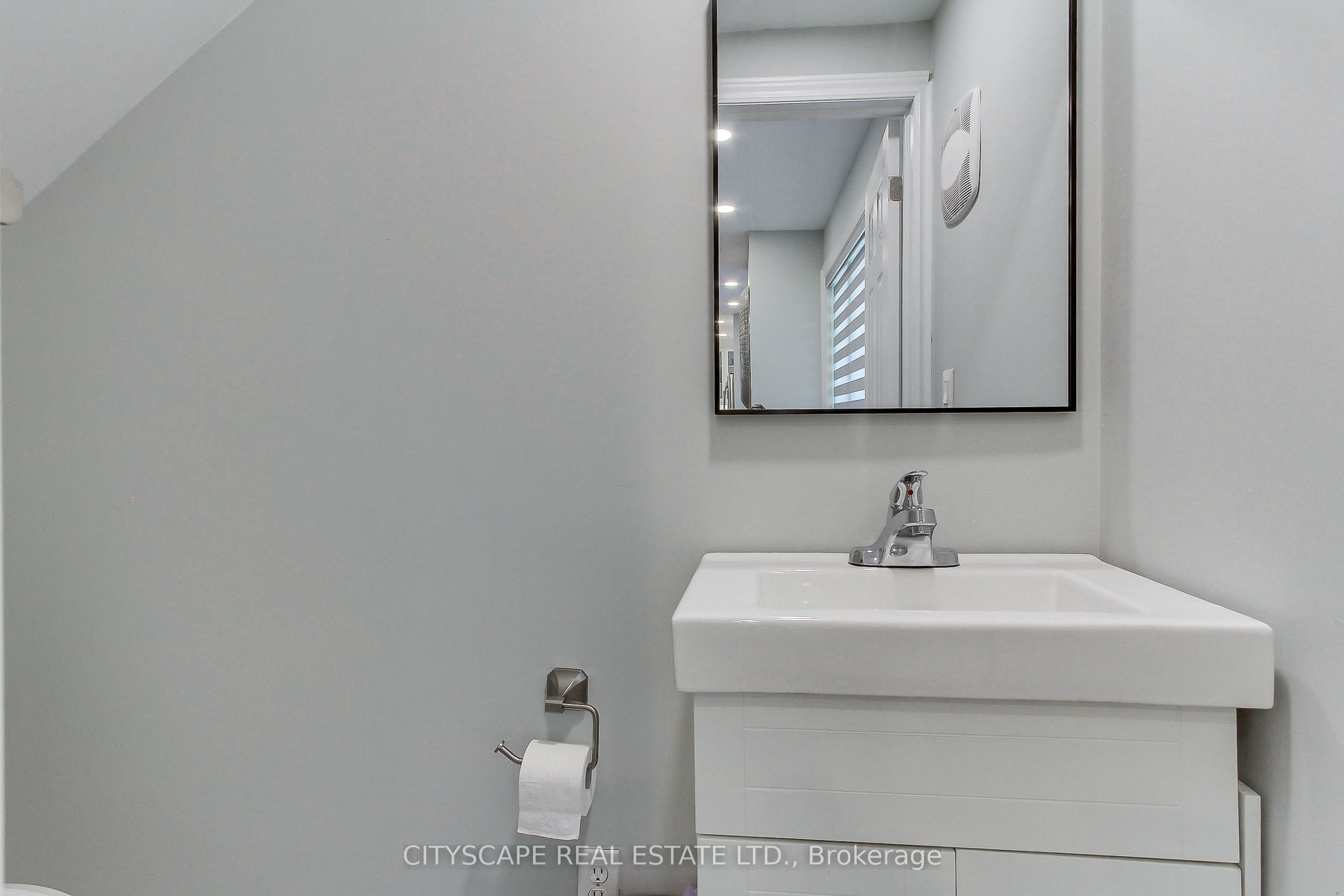 1543 Indian Grove Property Photo 17