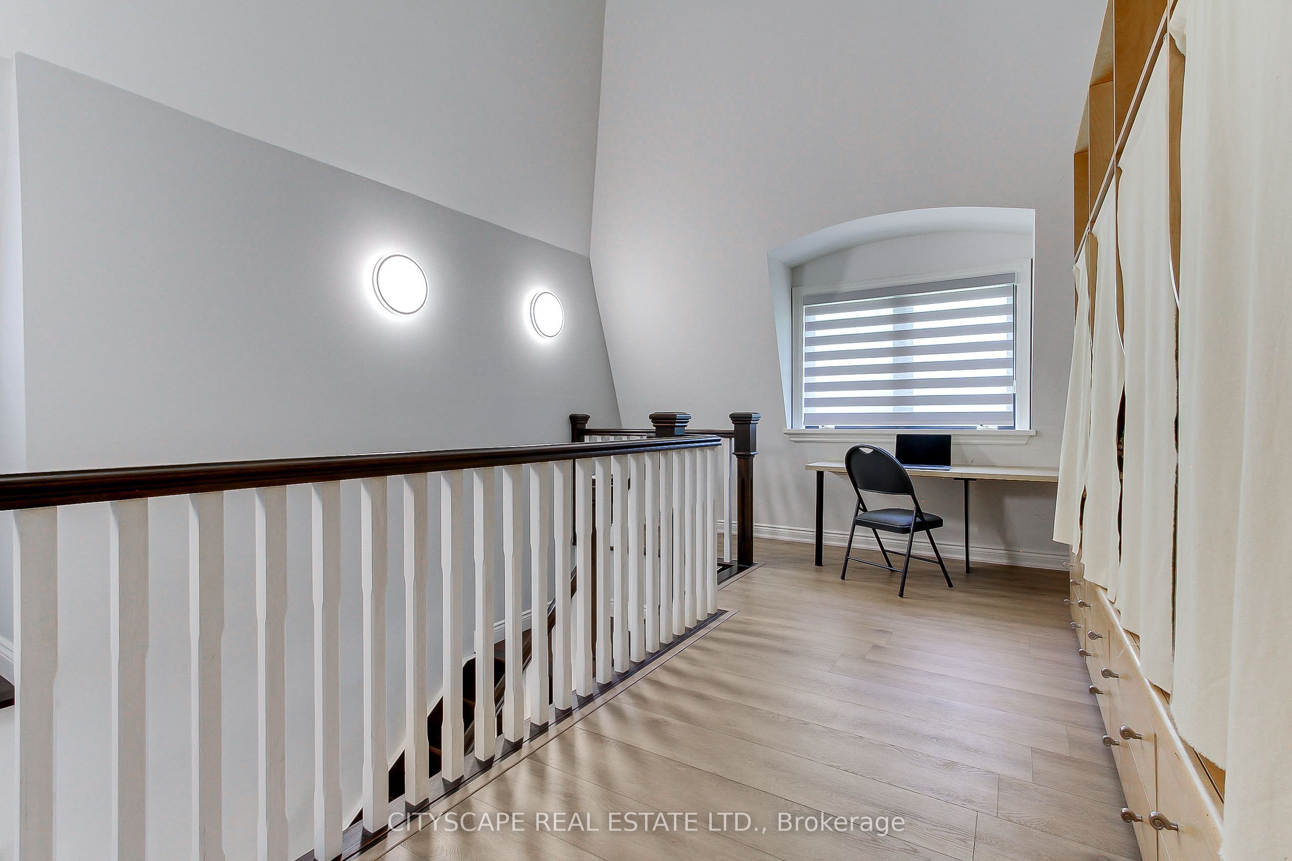 1543 Indian Grove Property Photo 19