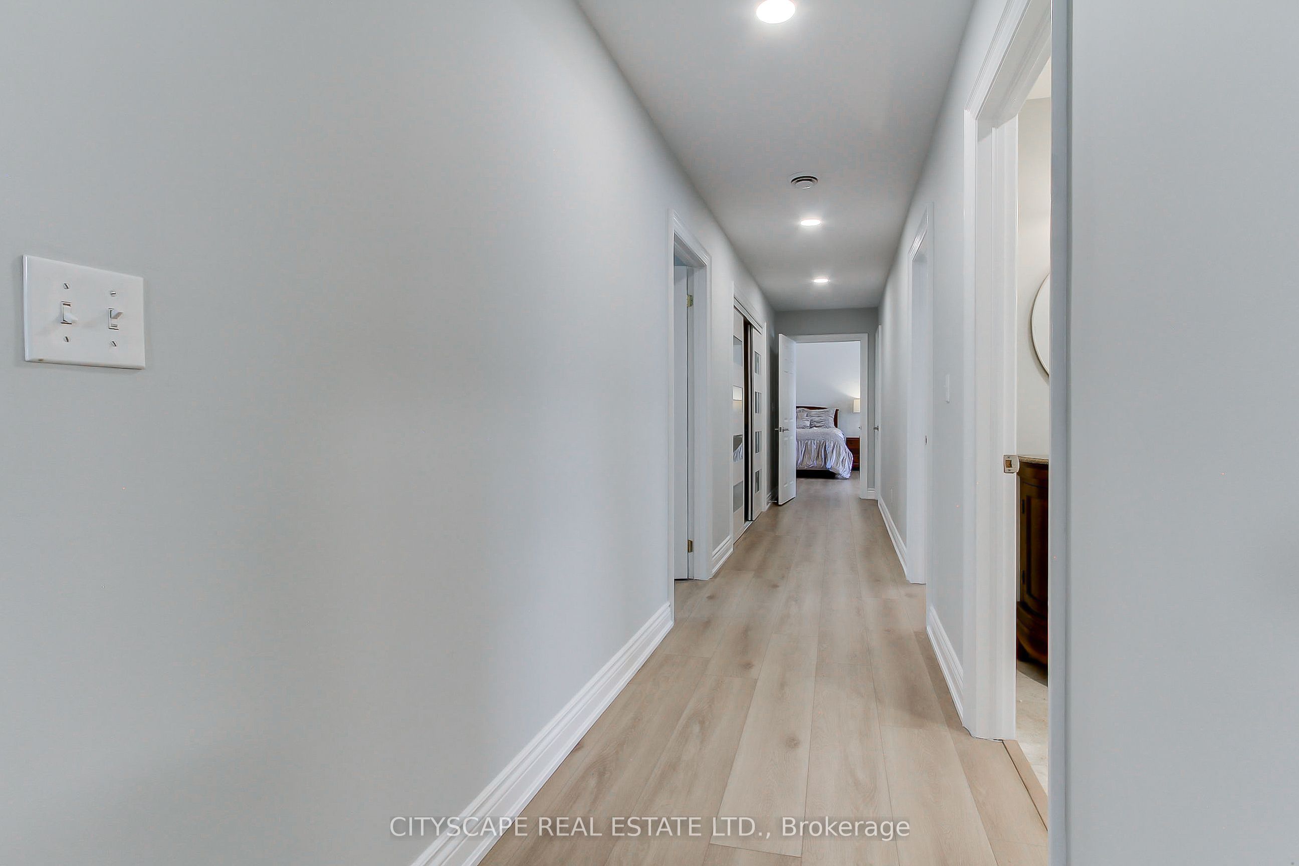 1543 Indian Grove Property Photo 20