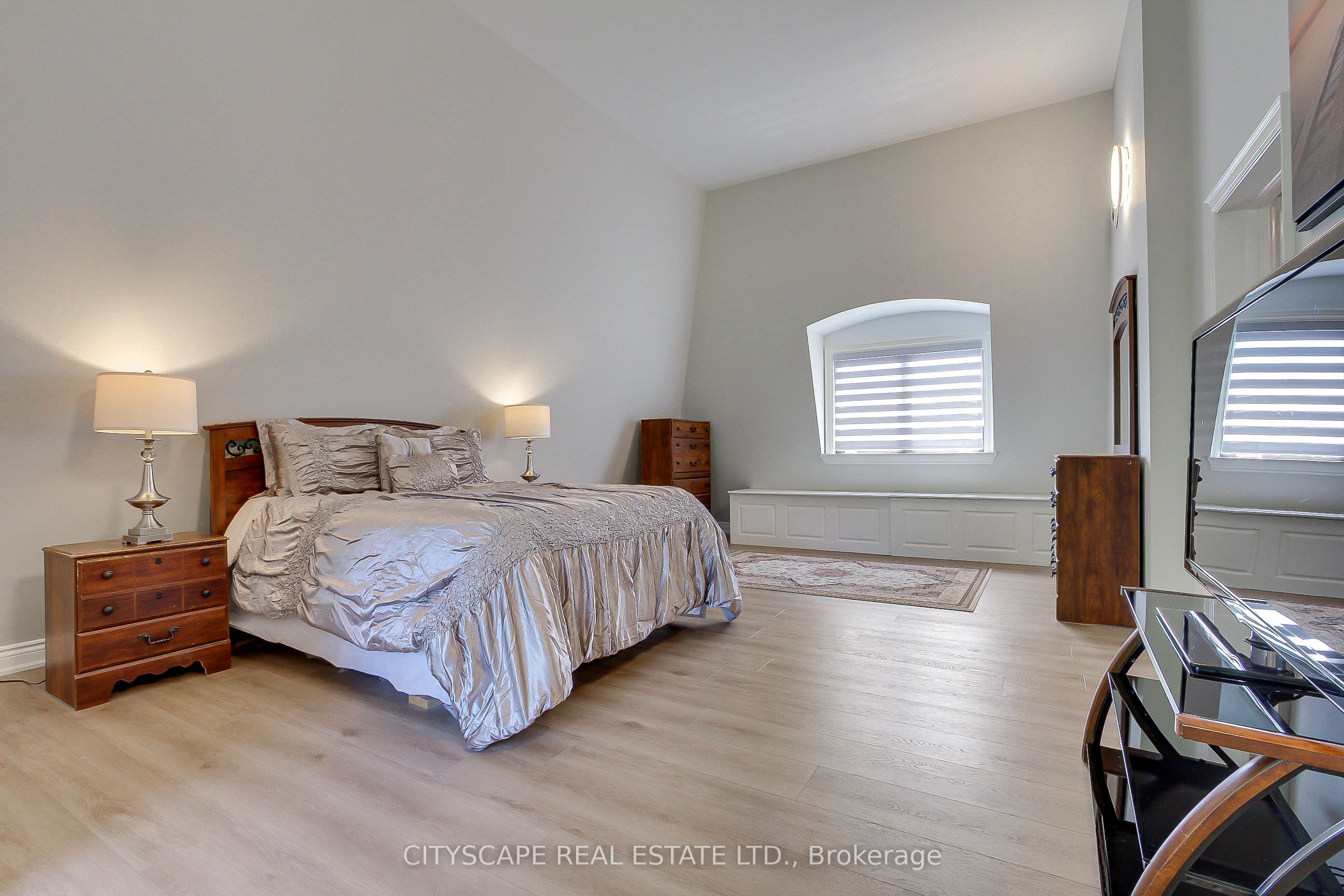 1543 Indian Grove Property Photo 22