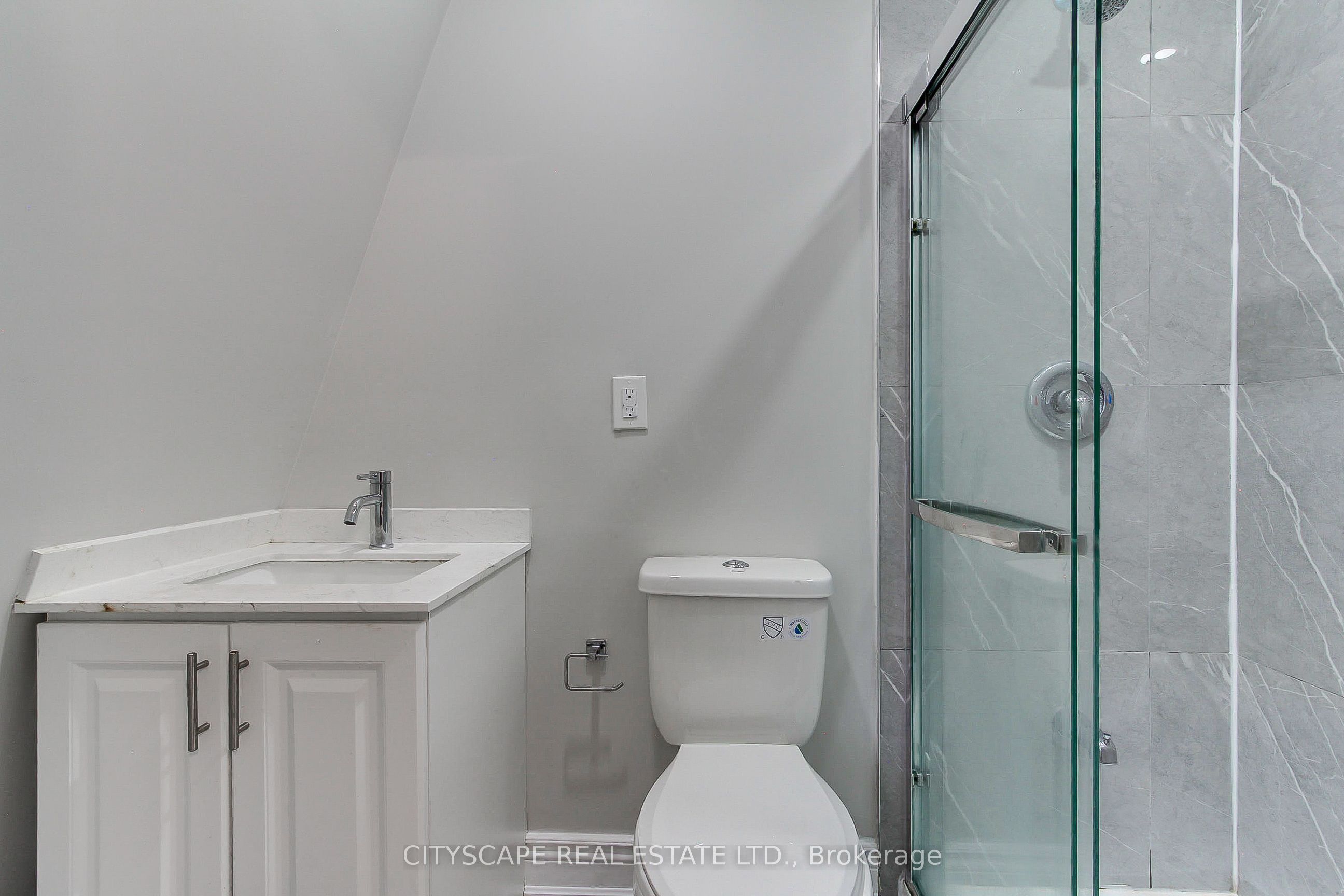1543 Indian Grove Property Photo 33