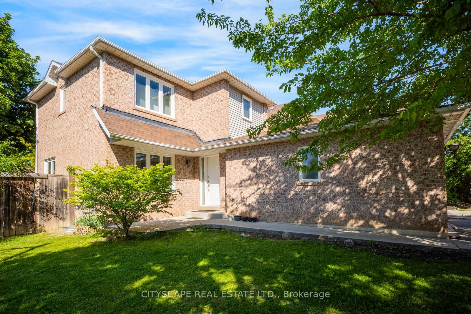 65 Mullis Crescent Property Photo 1