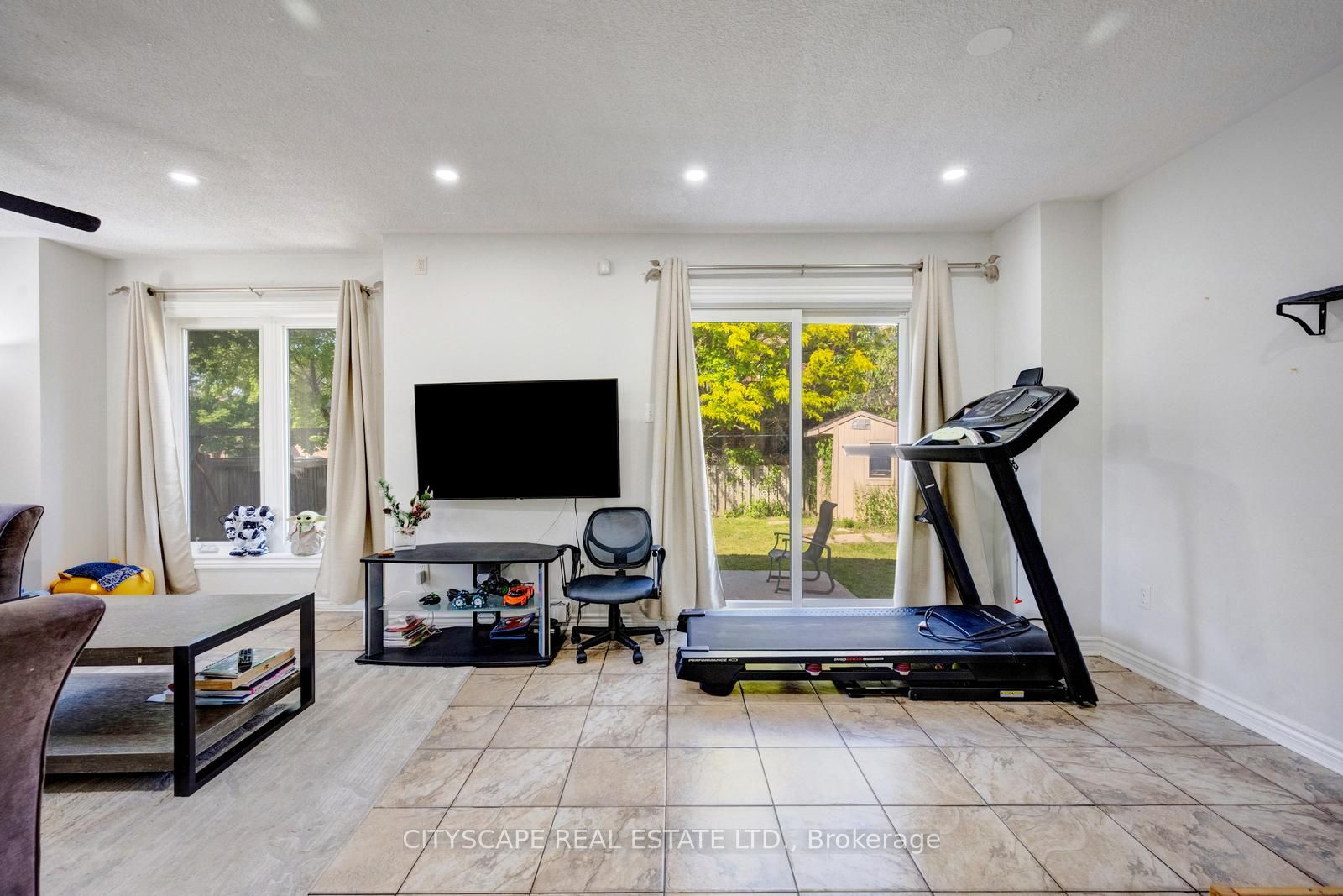 65 Mullis Crescent Property Photo 15