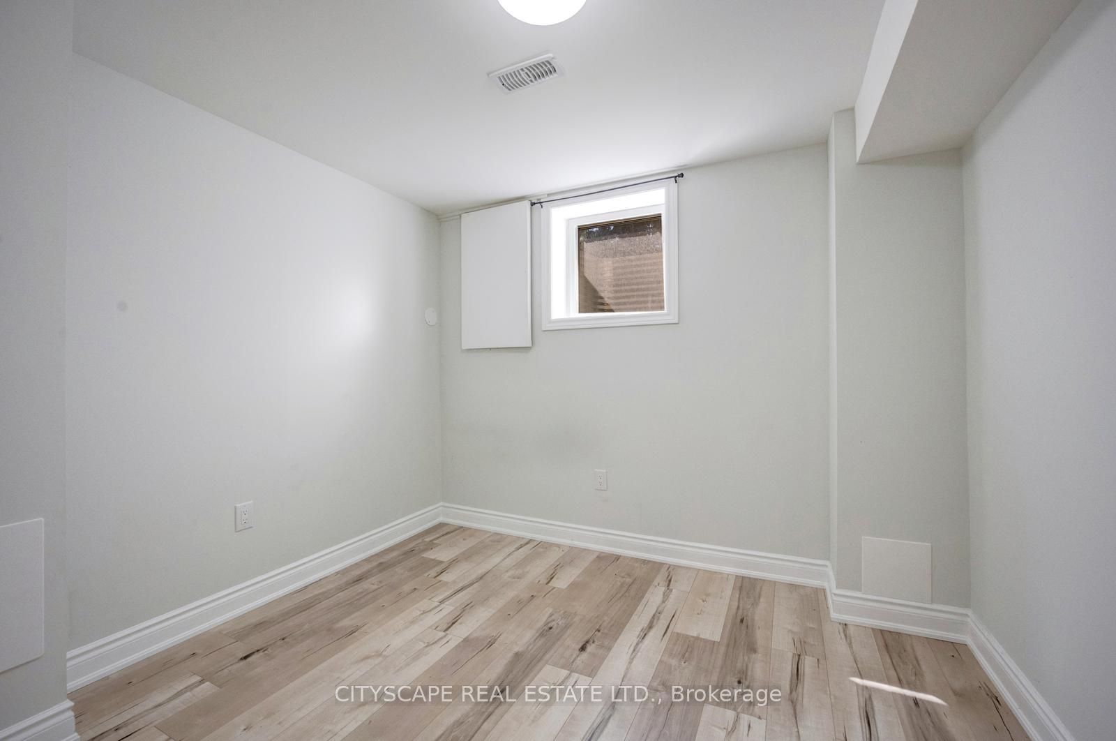 65 Mullis Crescent Property Photo 30