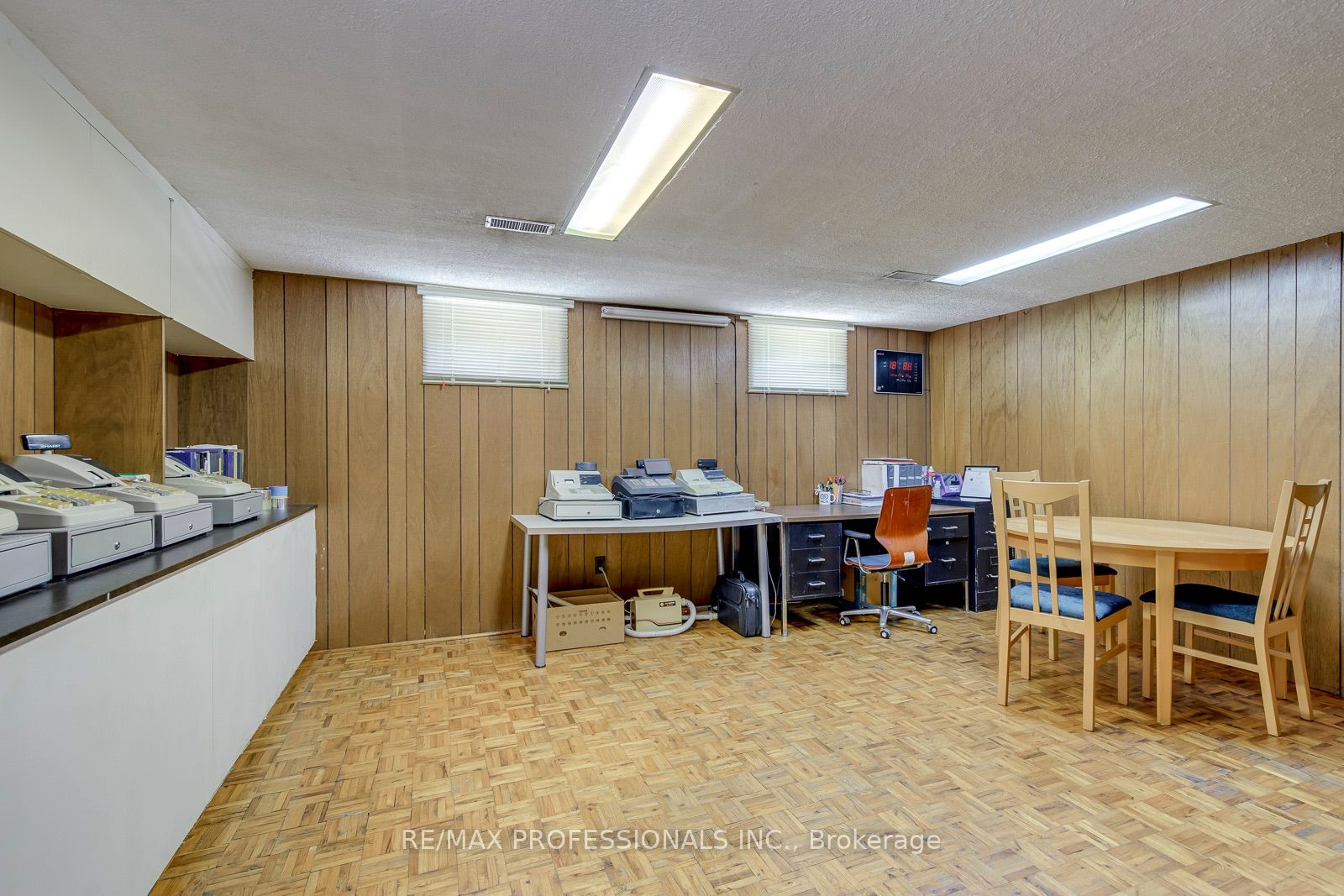 256 Wellesworth Drive Property Photo 21