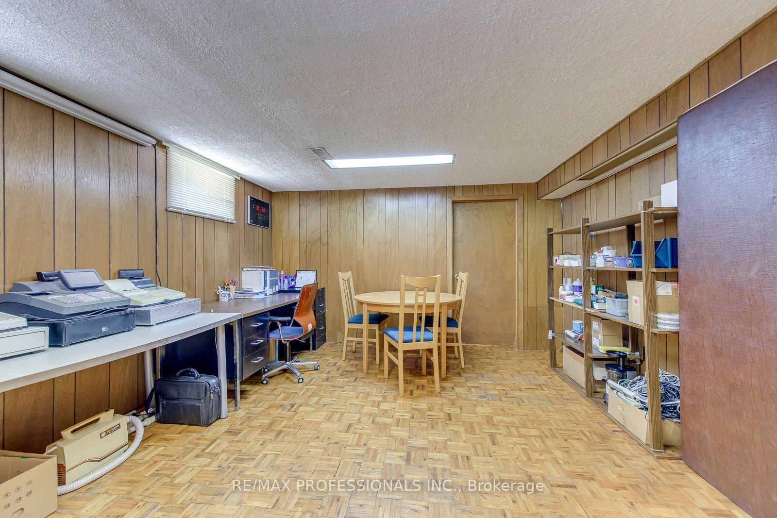 256 Wellesworth Drive Property Photo 22