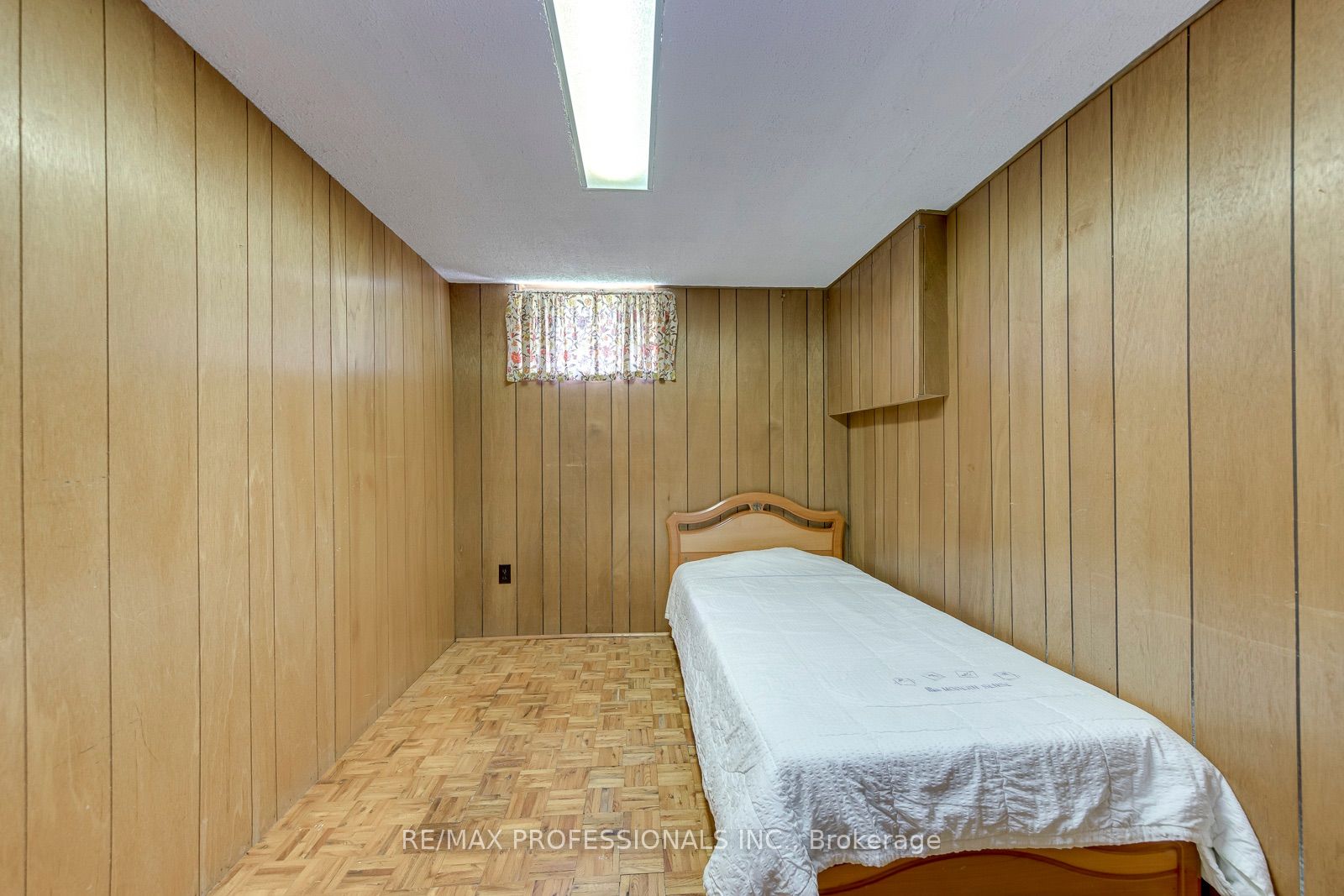 256 Wellesworth Drive Property Photo 23
