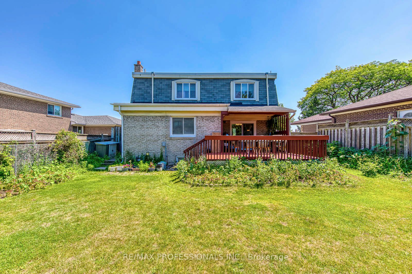 256 Wellesworth Drive Property Photo 29