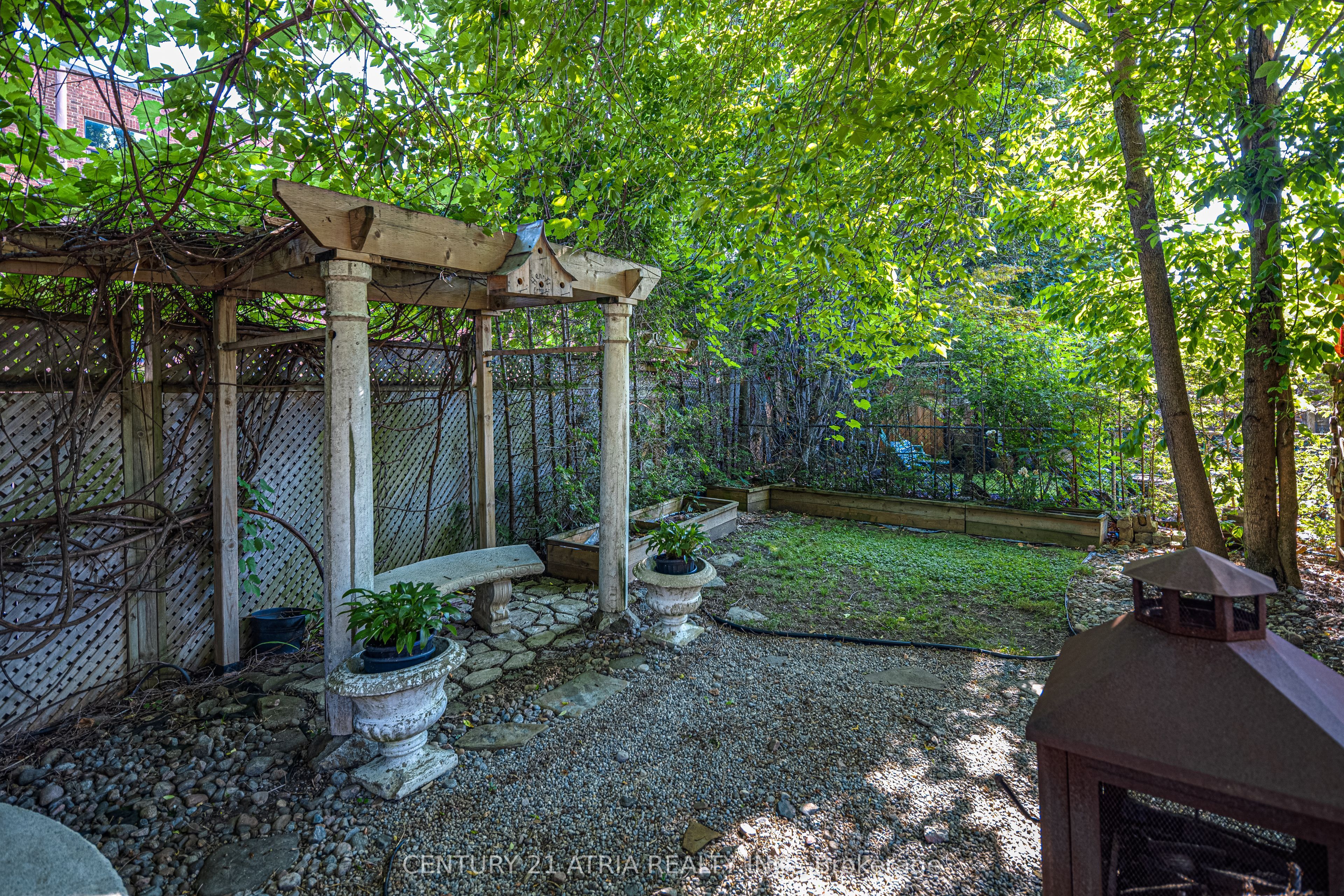36 Miles Road Property Photo 31