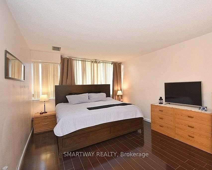 350 Webb Drive 2306 Property Photo 8
