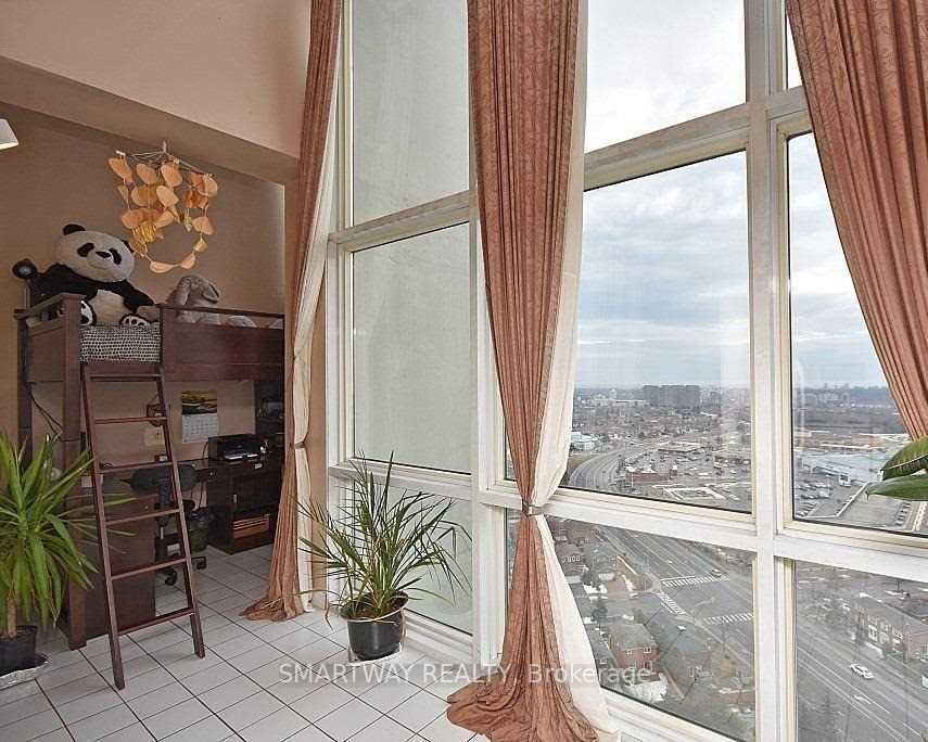 350 Webb Drive 2306 Property Photo 10