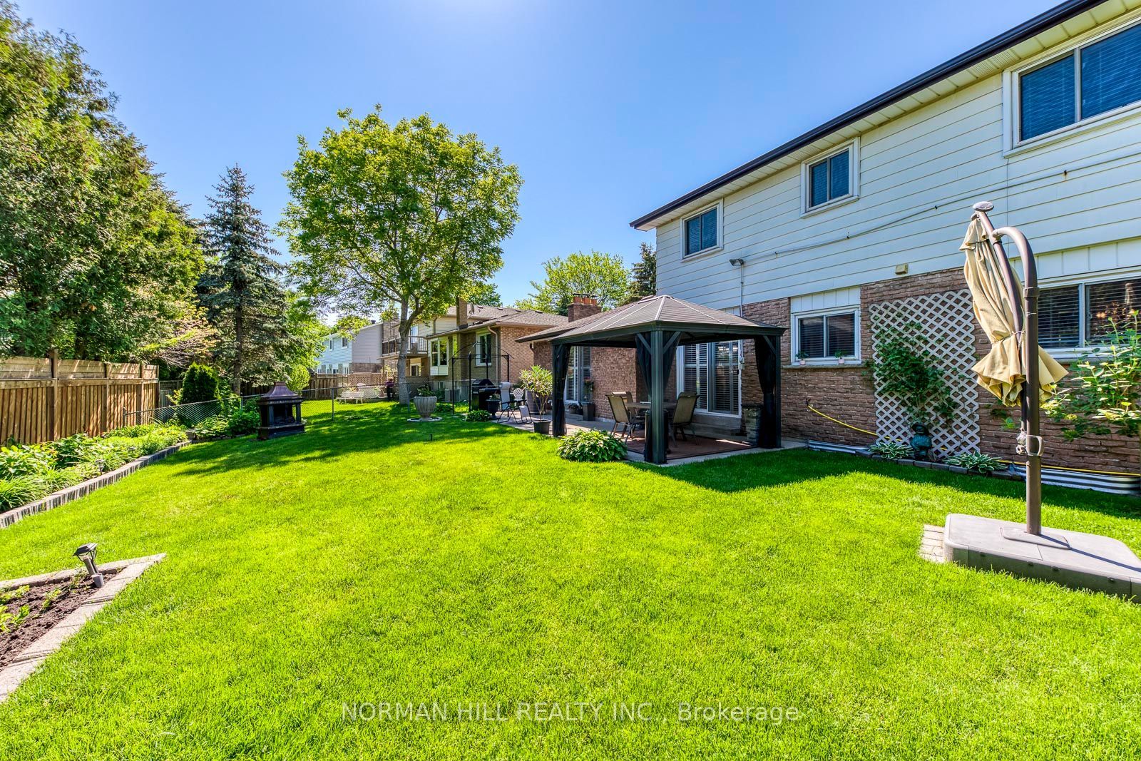 2491 Woburn Crescent Property Photo 46