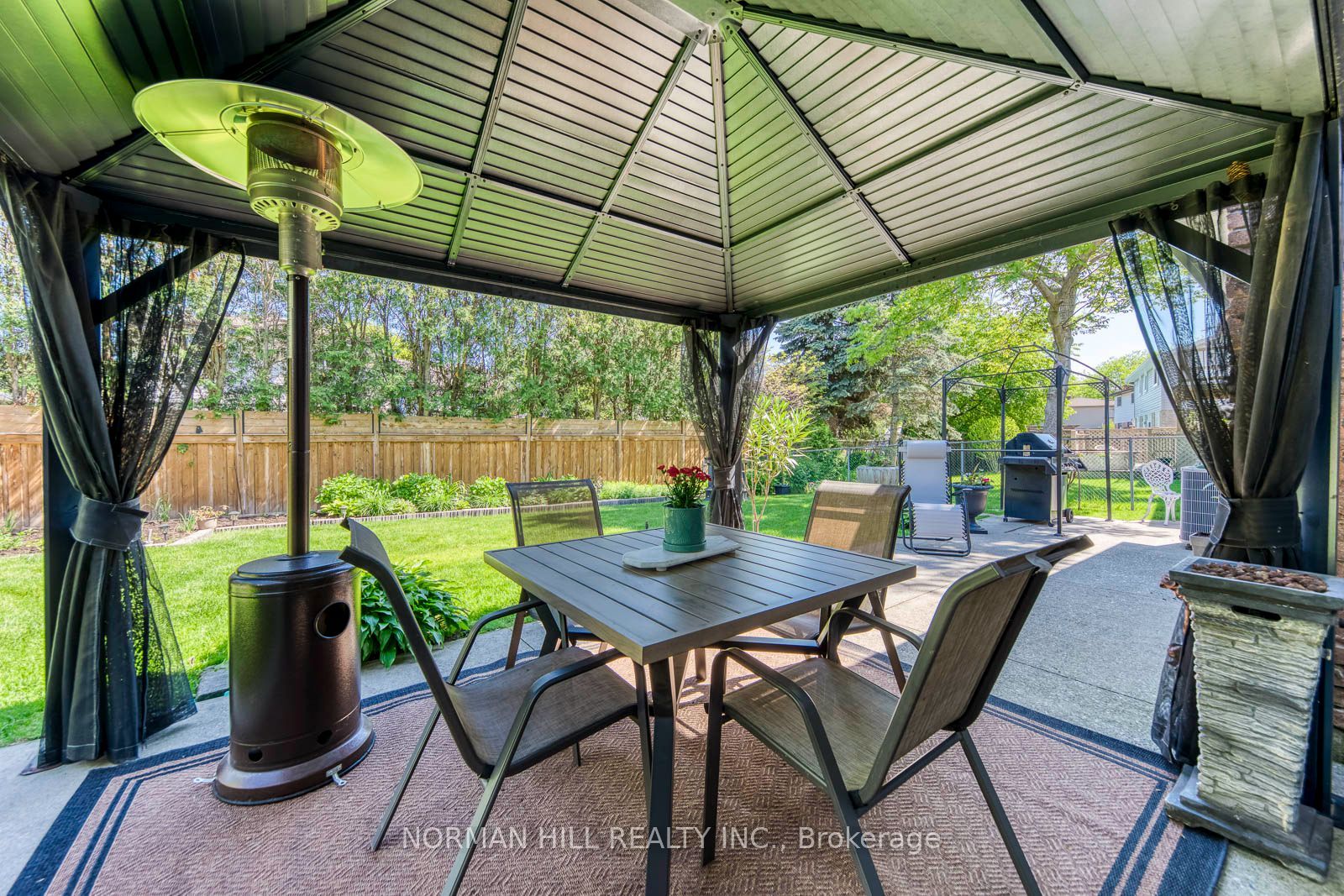 2491 Woburn Crescent Property Photo 49