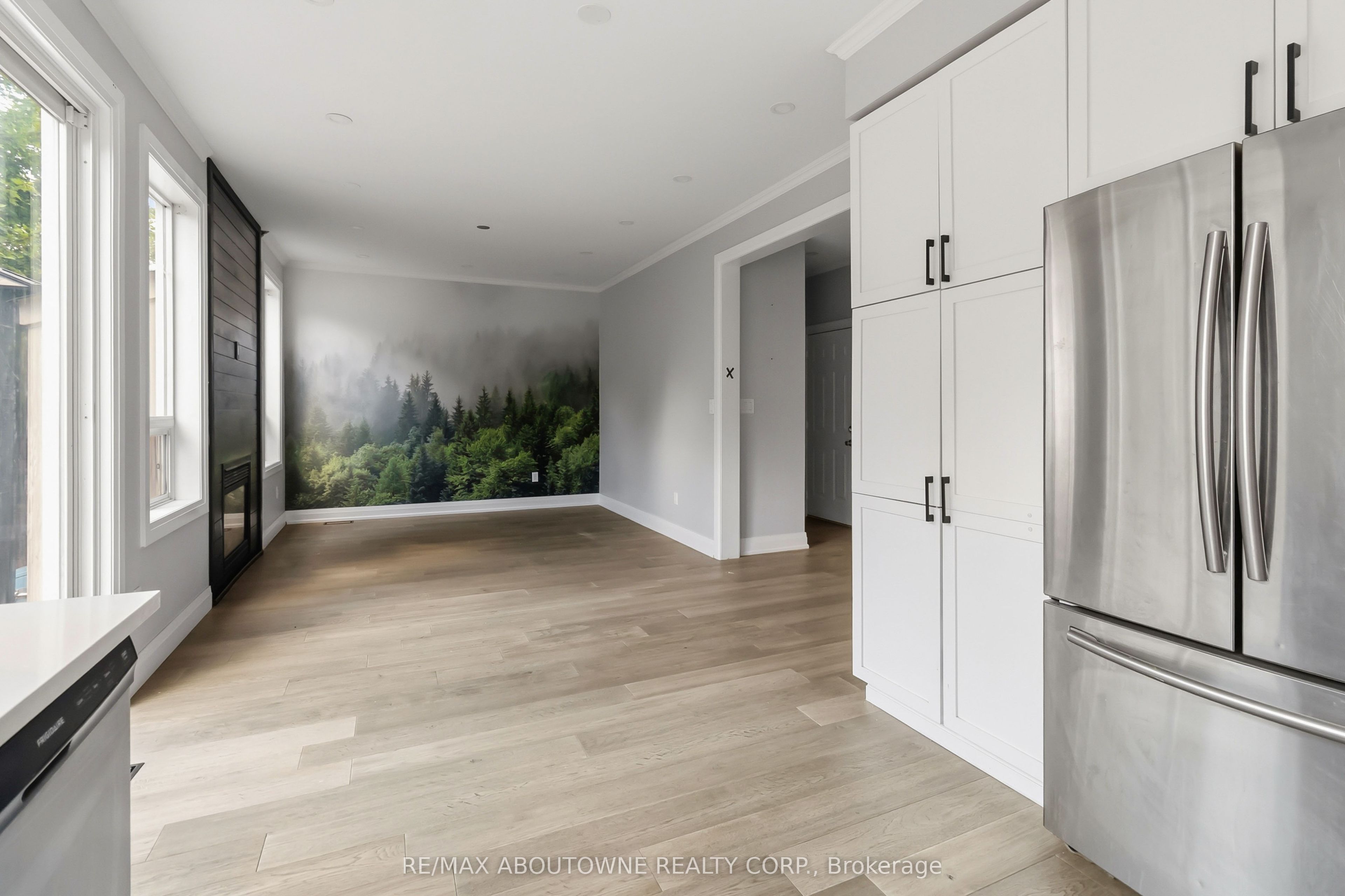 930 Lancaster Boulevard Property Photo 16