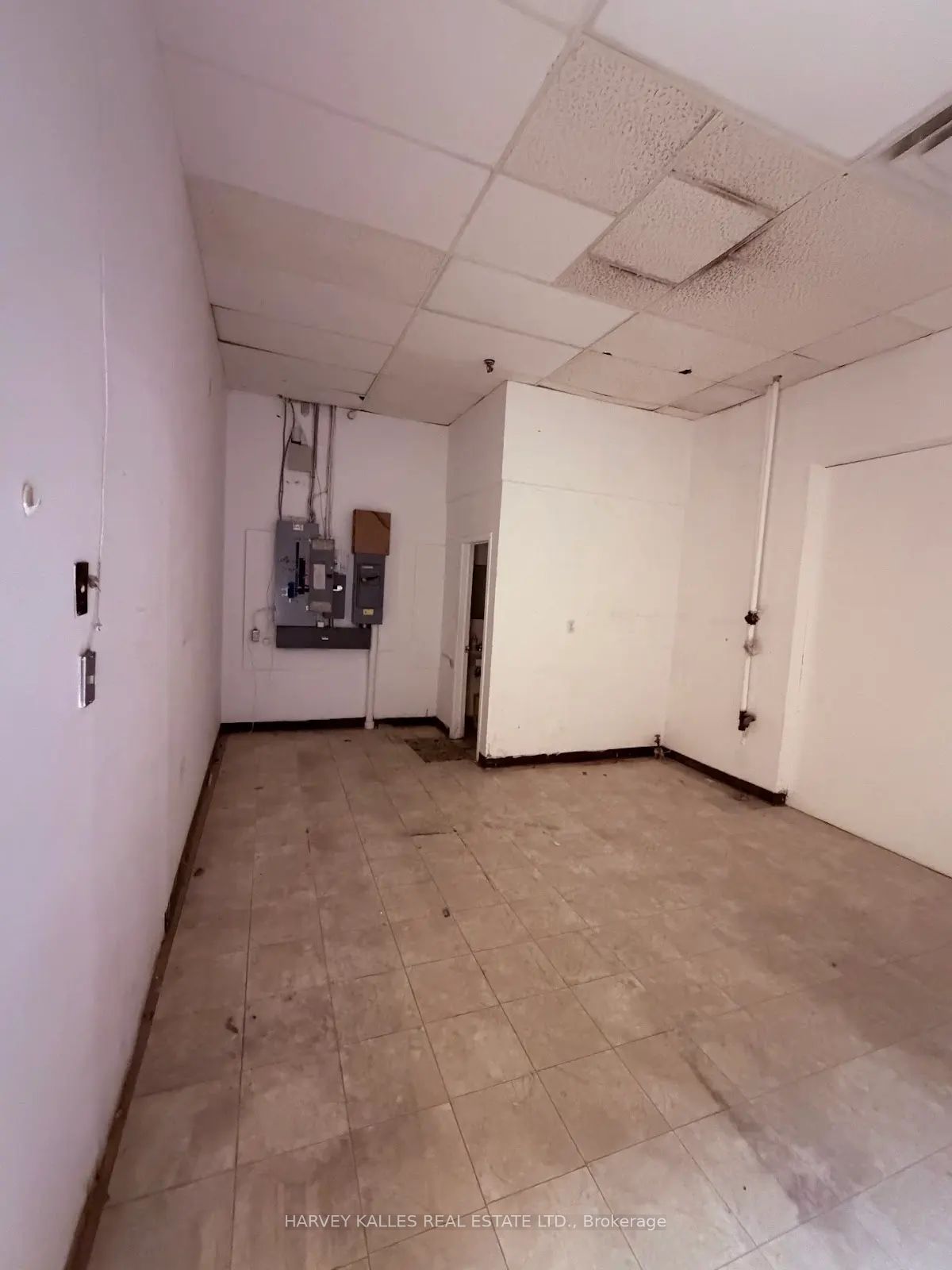 1911 Finch Avenue W 124 Property Photo 12