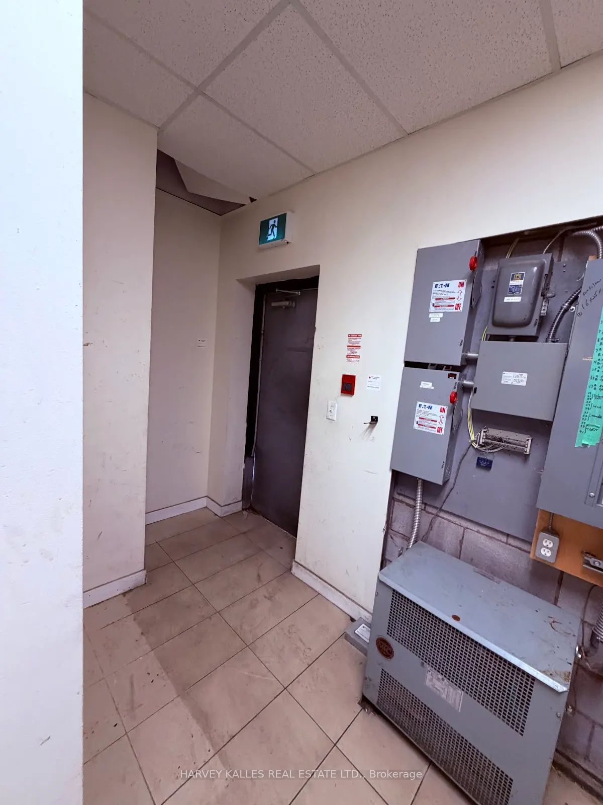 1911 Finch Avenue W 142 Property Photo 14