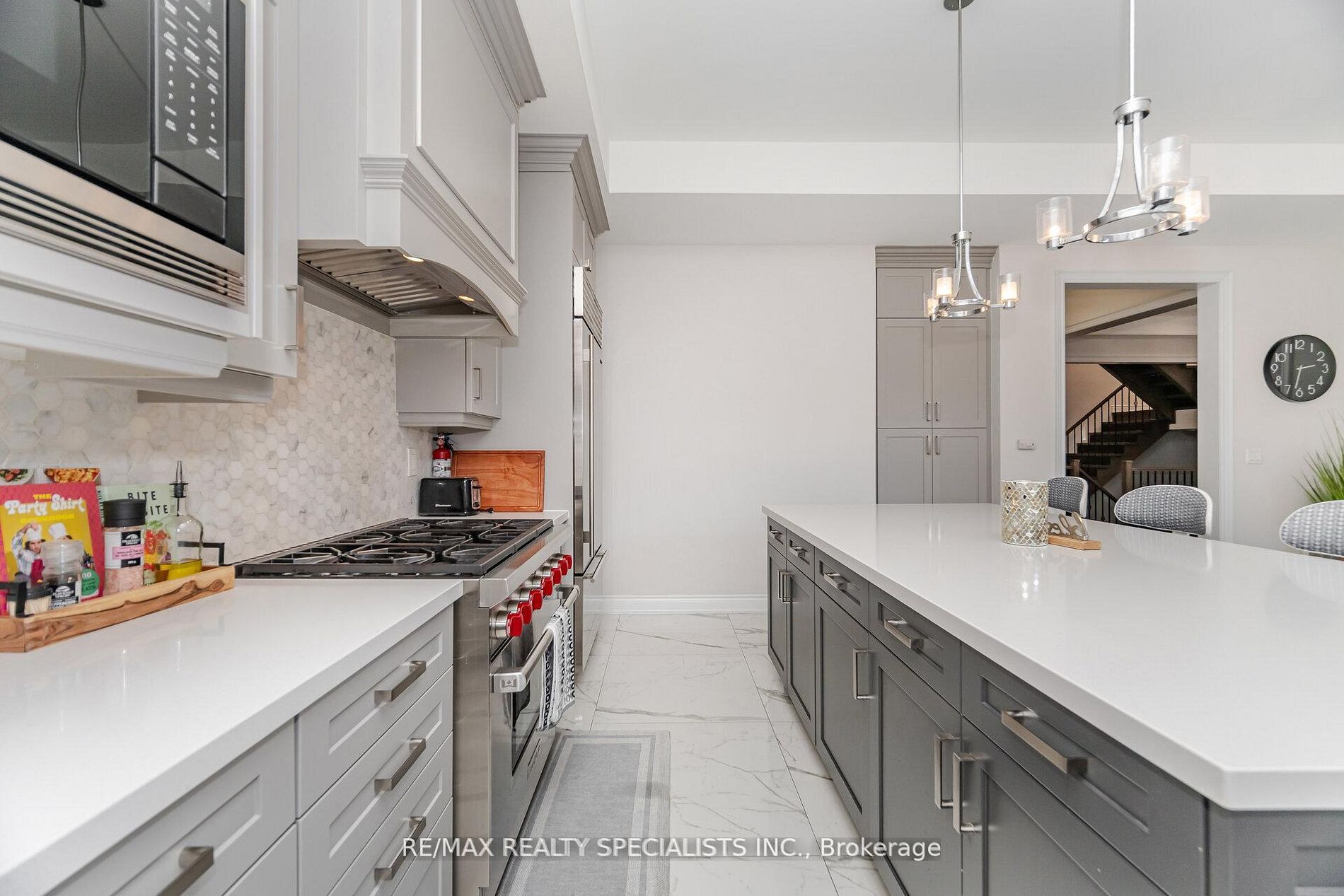 53 Threshingmills Boulevard Property Photo 15