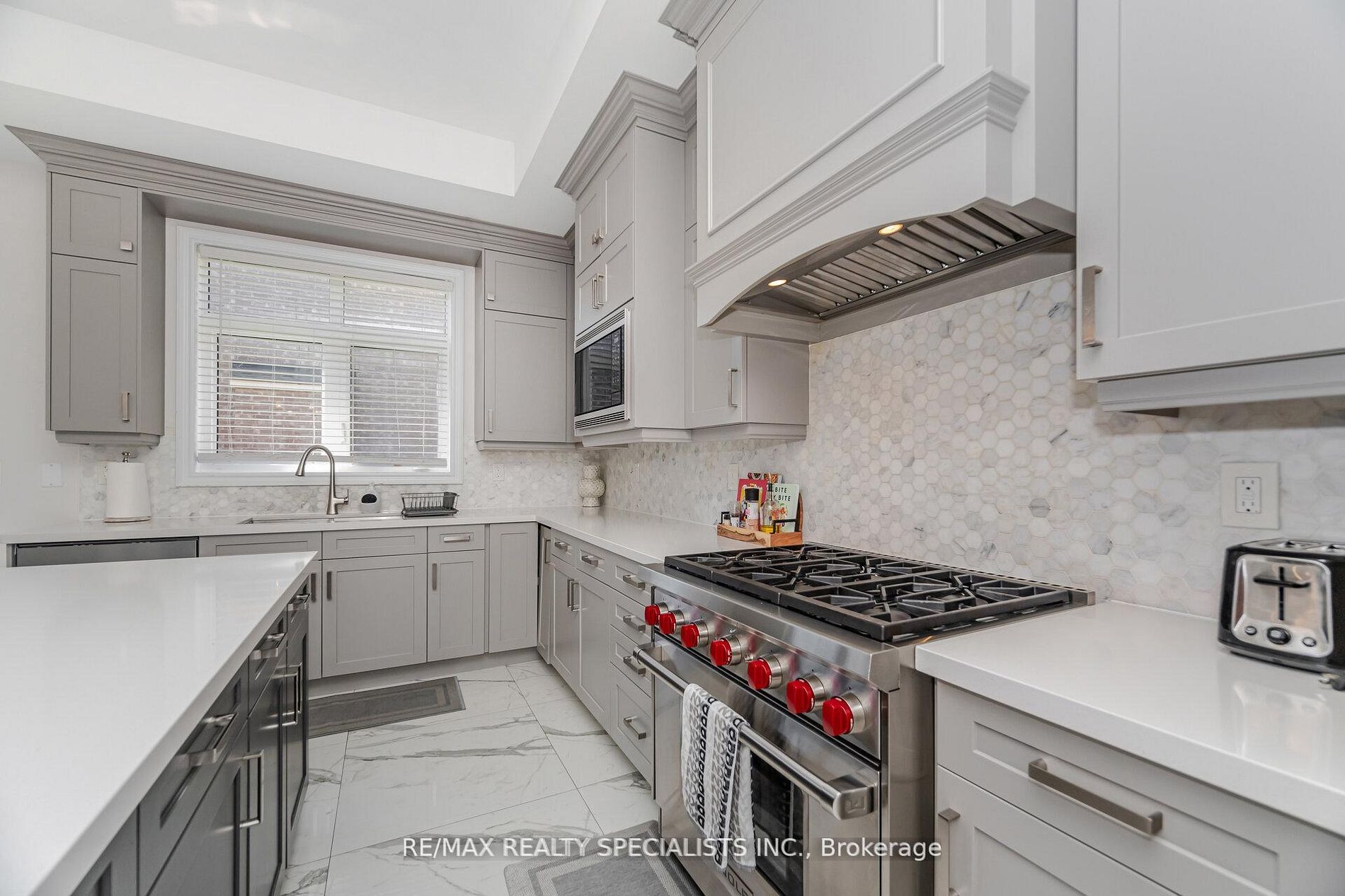 53 Threshingmills Boulevard Property Photo 17