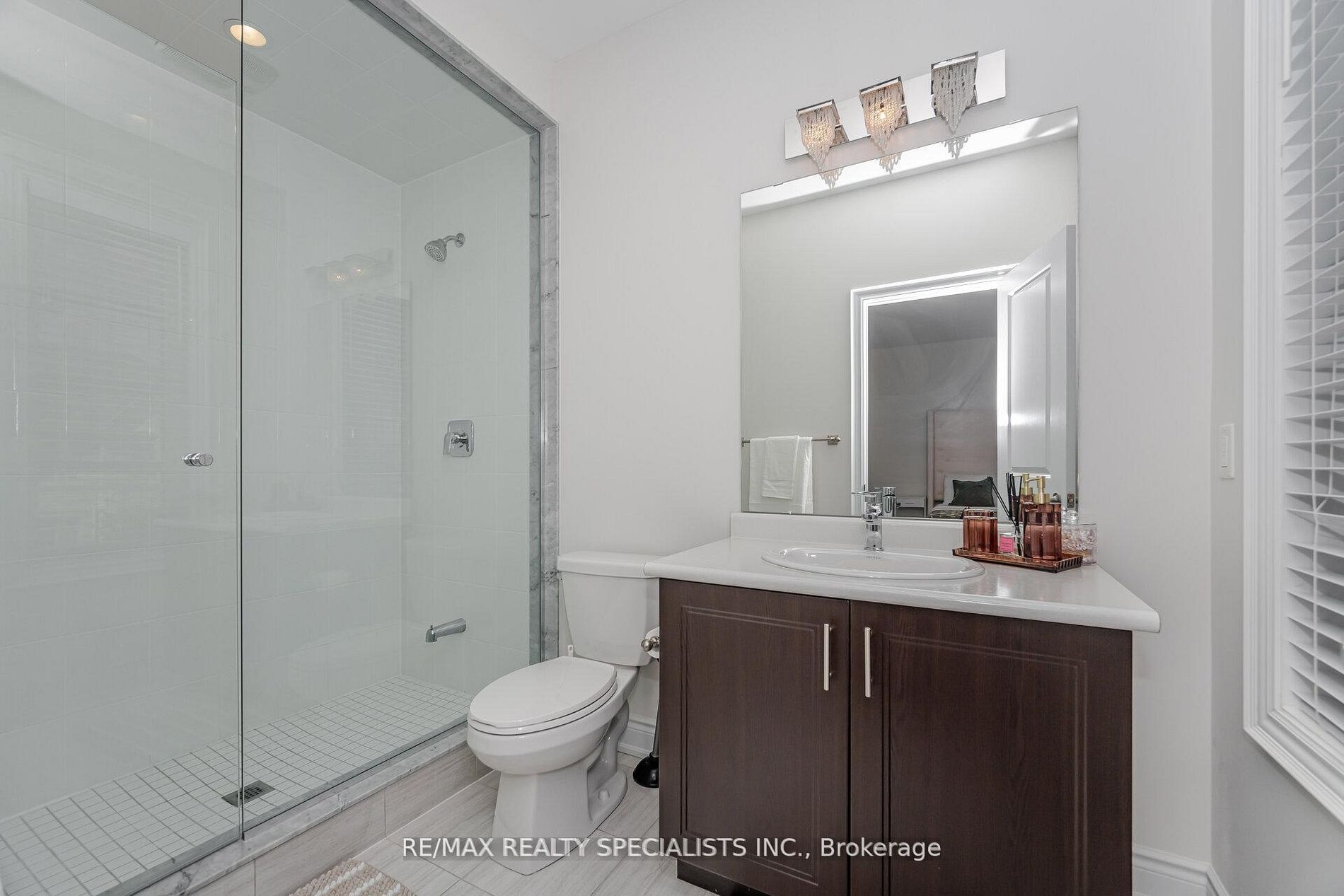 53 Threshingmills Boulevard Property Photo 19