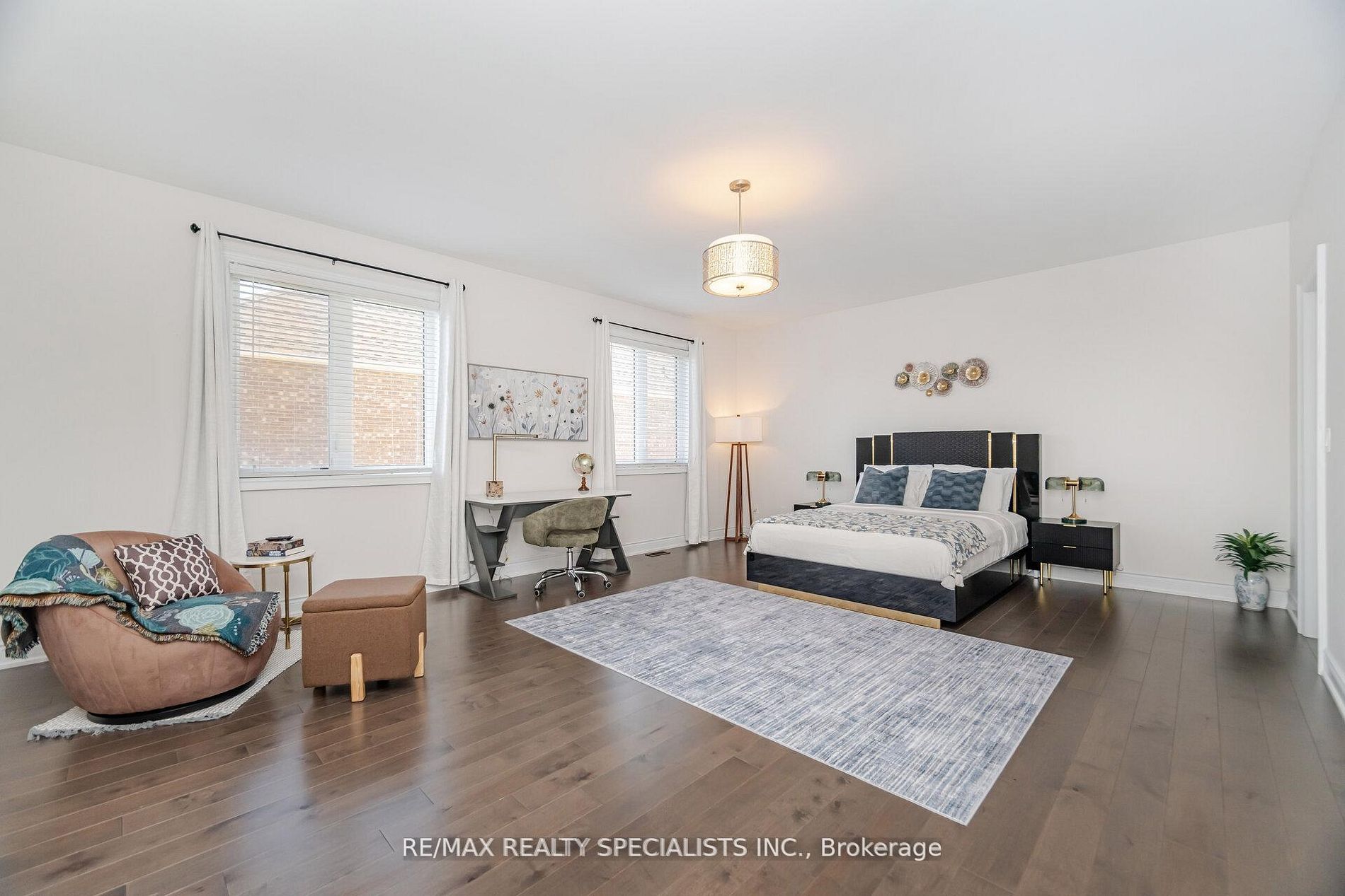 53 Threshingmills Boulevard Property Photo 20