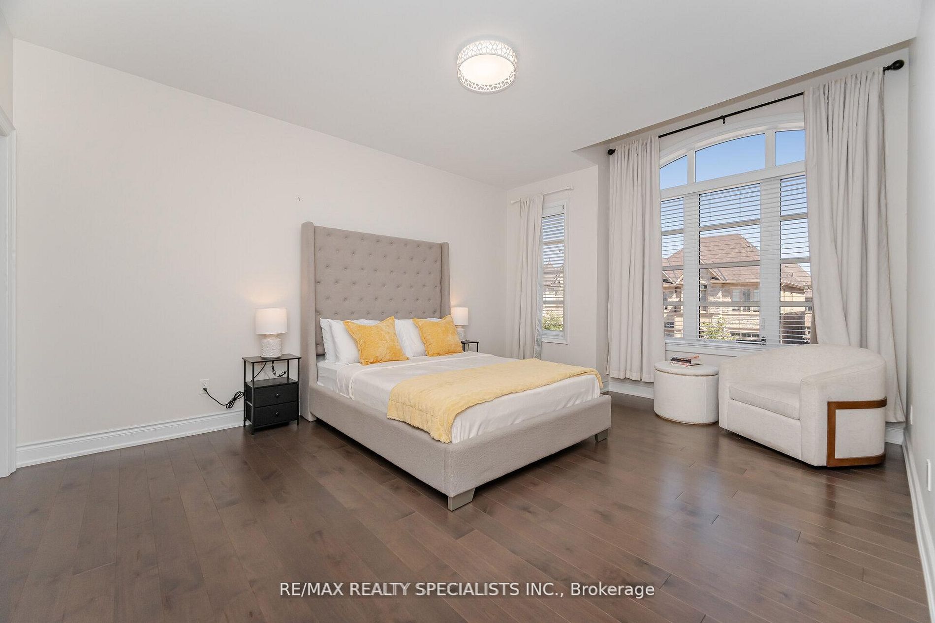 53 Threshingmills Boulevard Property Photo 28