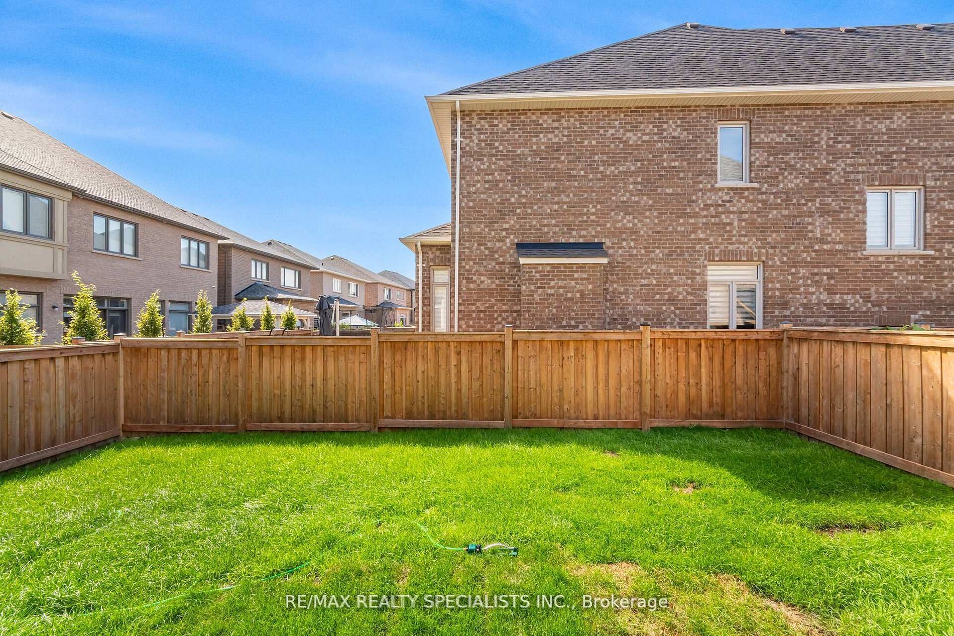 53 Threshingmills Boulevard Property Photo 30
