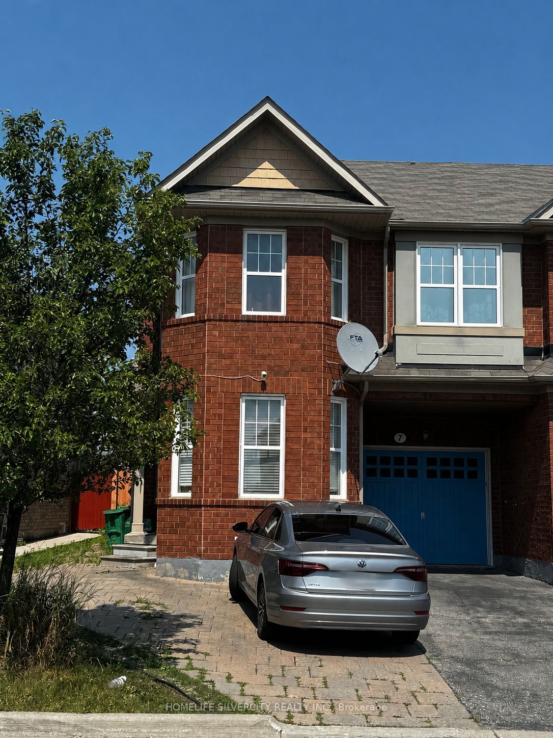 7 Biddens Square Property Photo 1