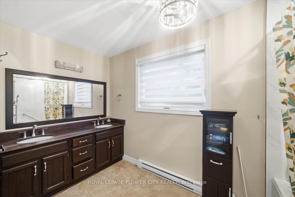 14264 Eighth Line Property Photo 29