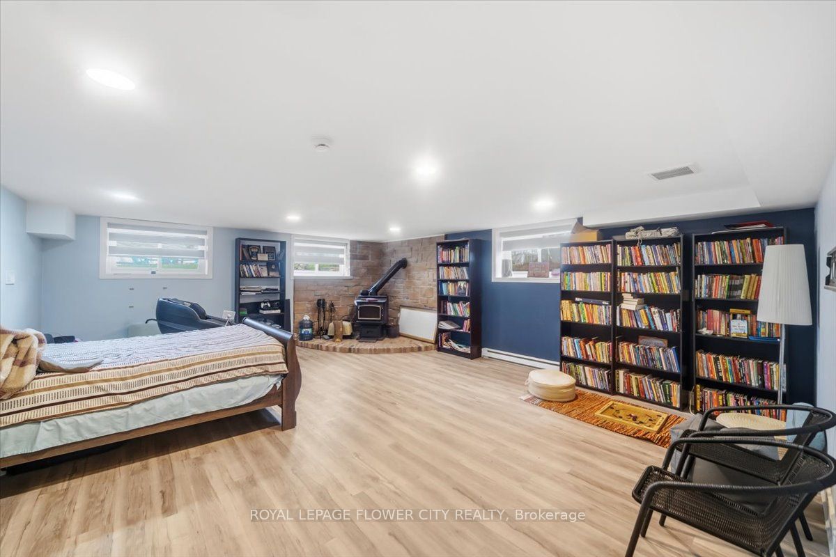 14264 Eighth Line Property Photo 36