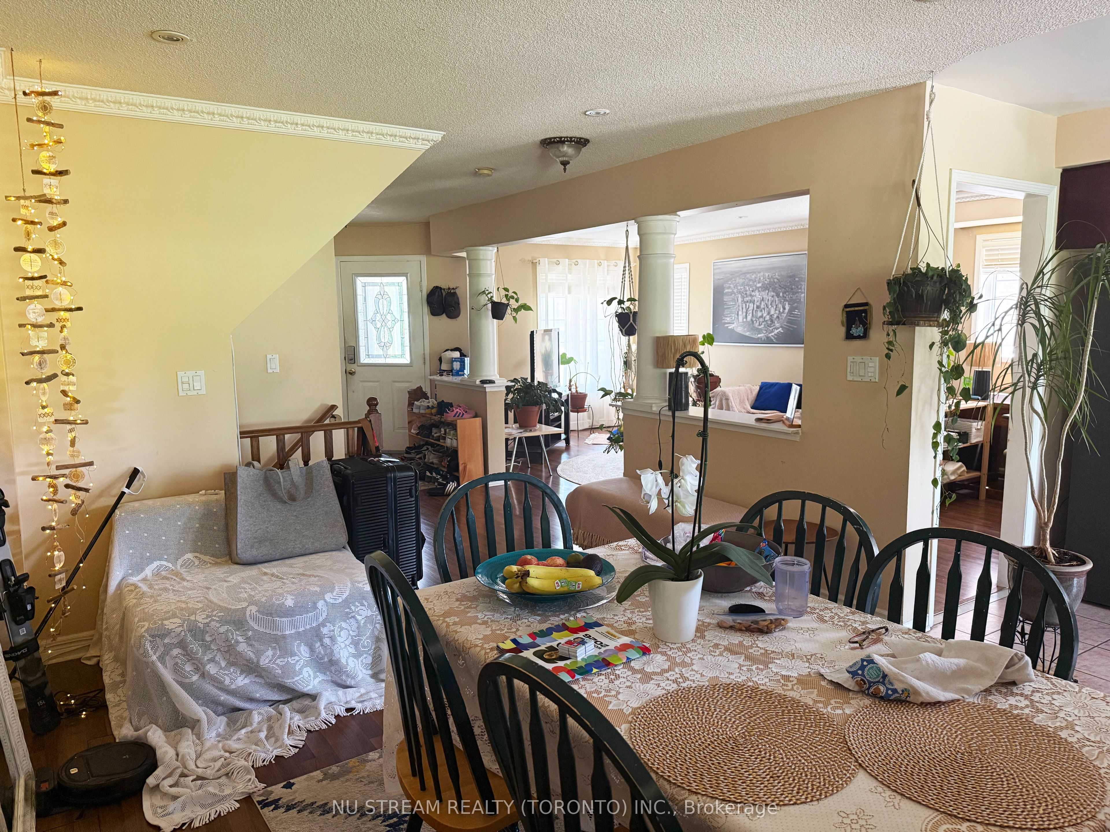 1081 Blueheron Boulevard Property Photo 3
